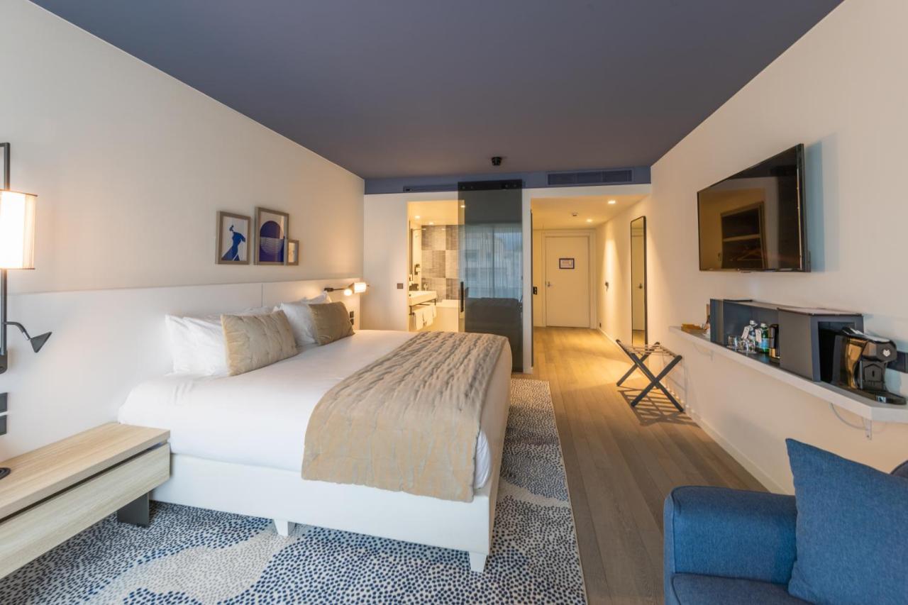 Chambre Lit King-Size Premium avec Canapé-Lit