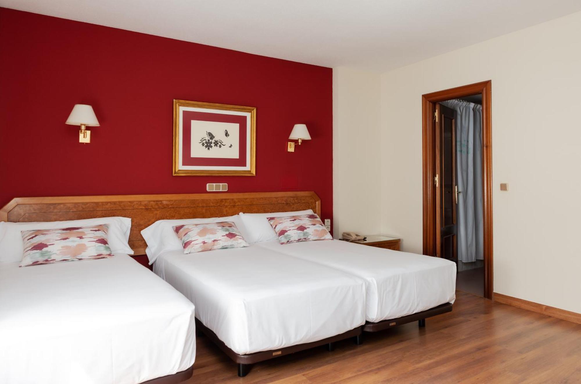 Habitación Doble con cama supletoria