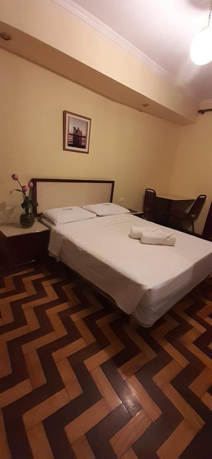 Quarto Quádruplo Standard