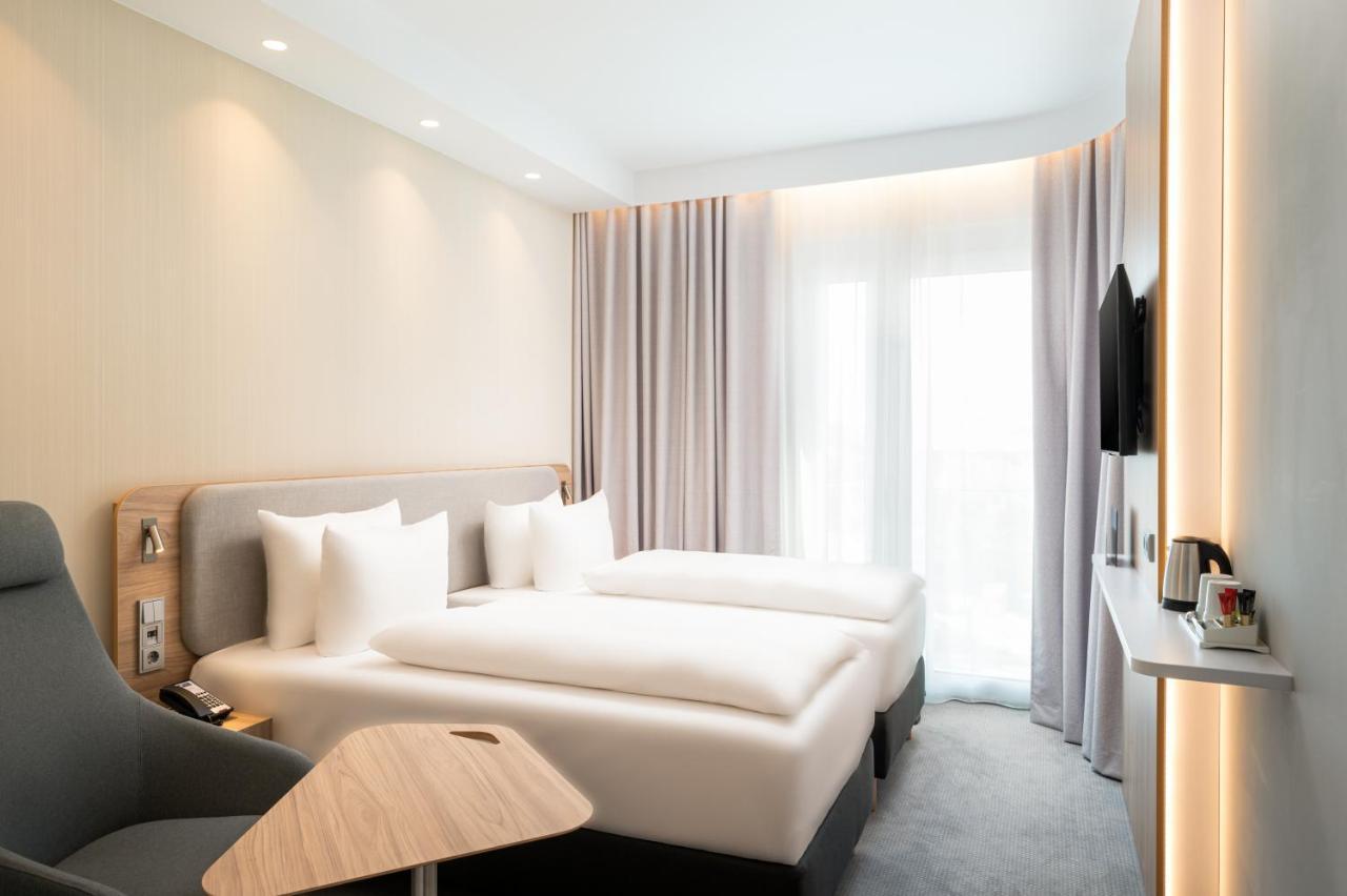 Standard Zweibettzimmer mit Bergblick