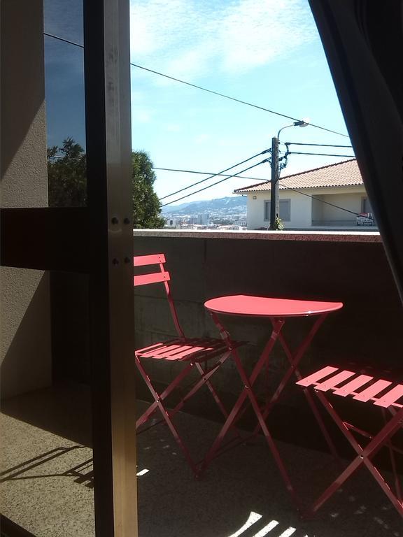 Quarto Duplo com Casa de Banho Partilhada