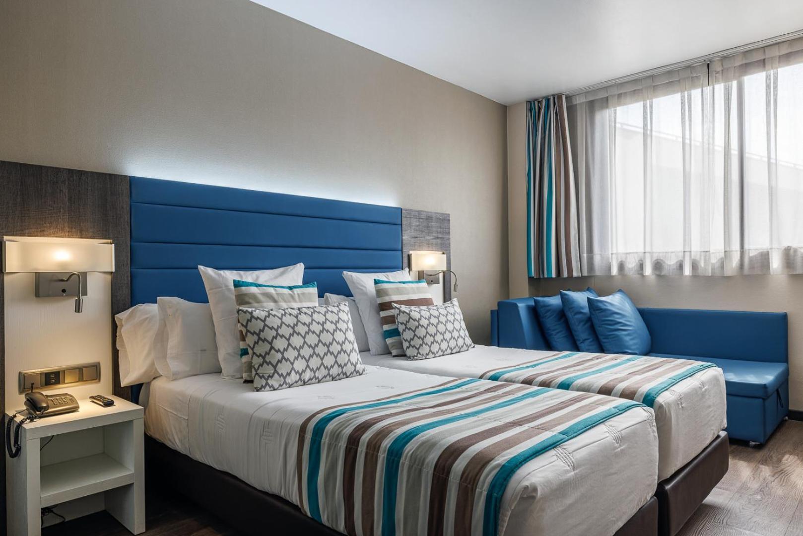 Superior Twin Room,1273096960:JPEG