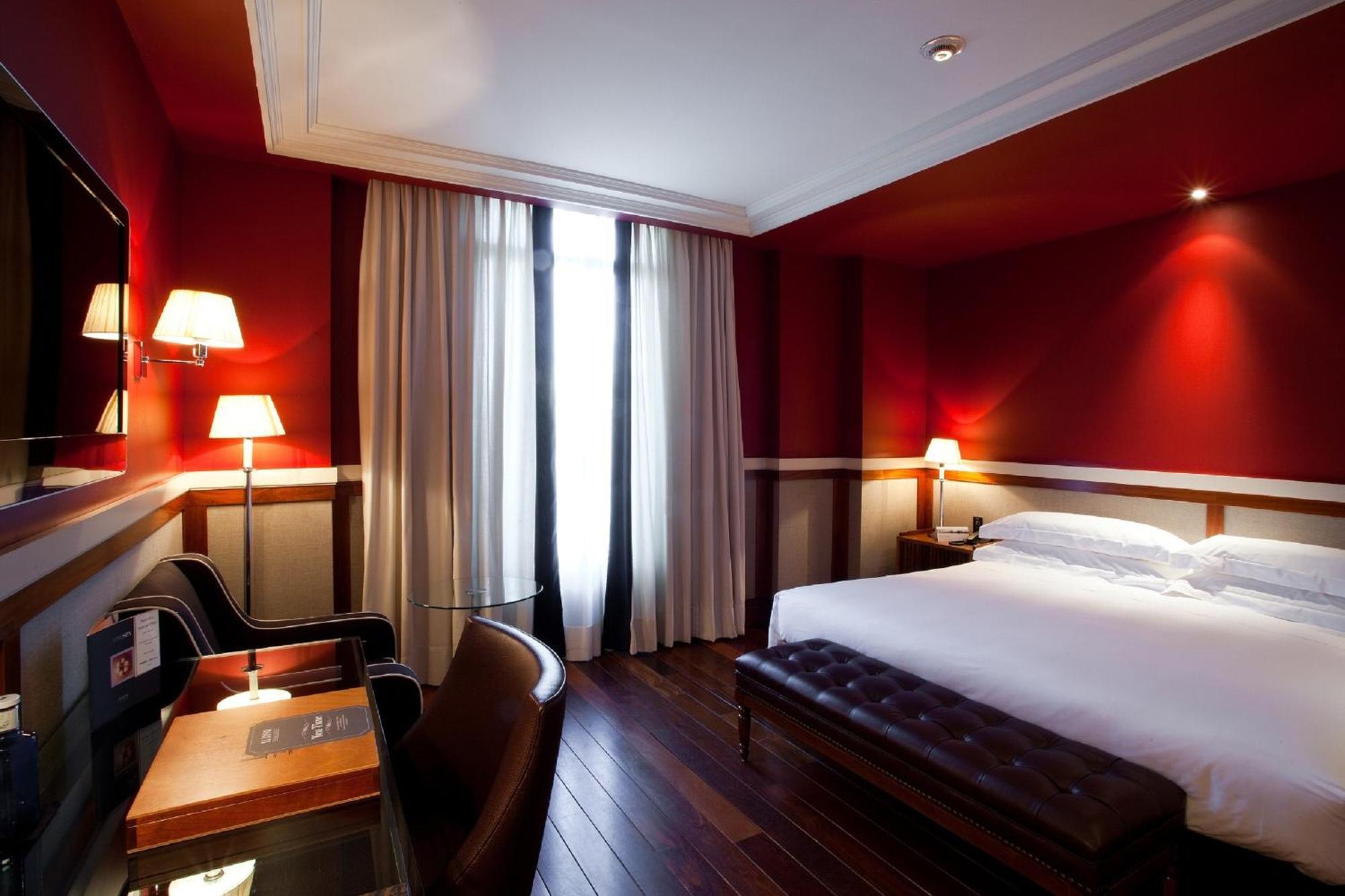 Deluxe Double or Twin Room,218263268:JPEG