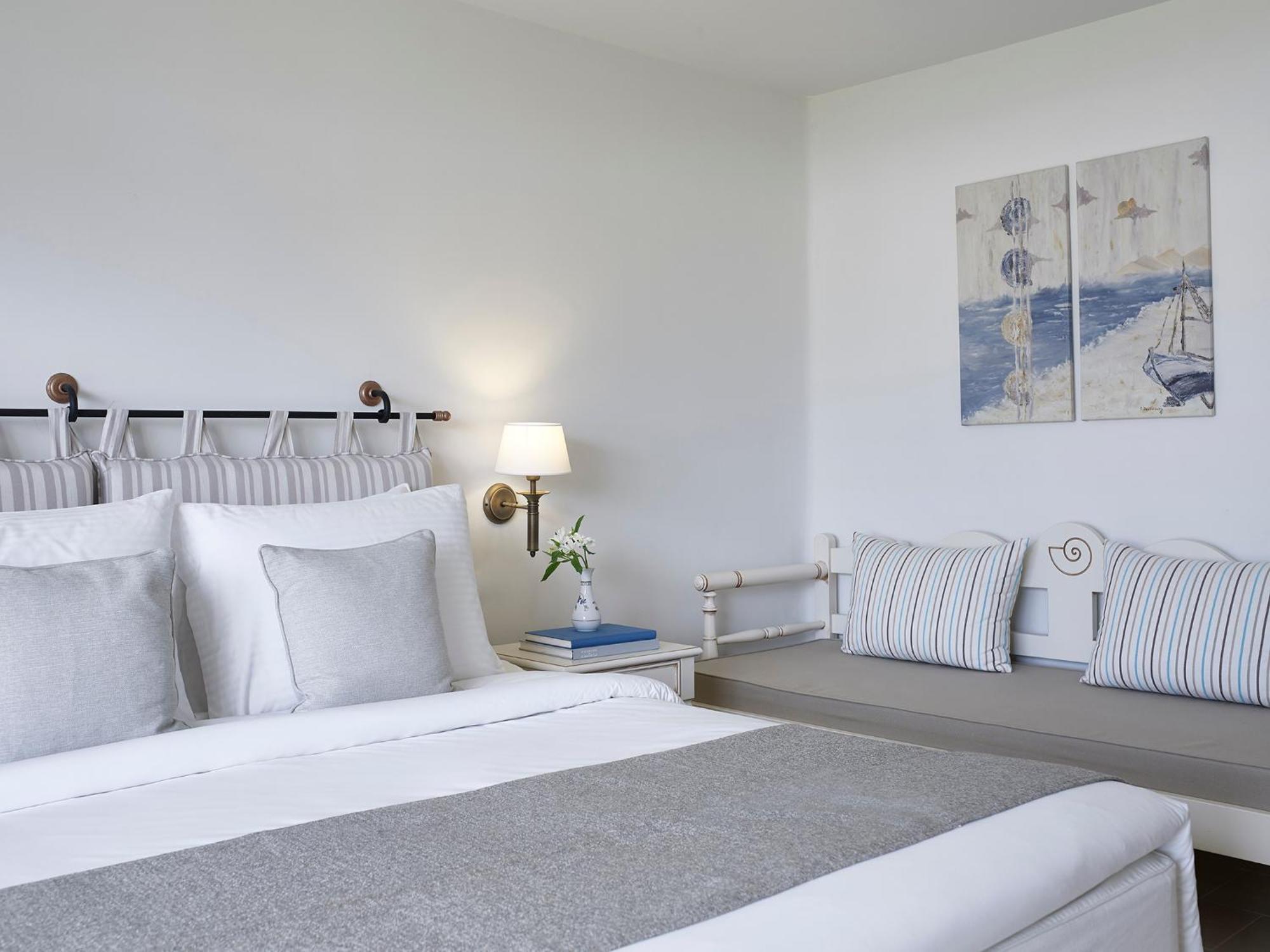 One-Bedroom Family Room