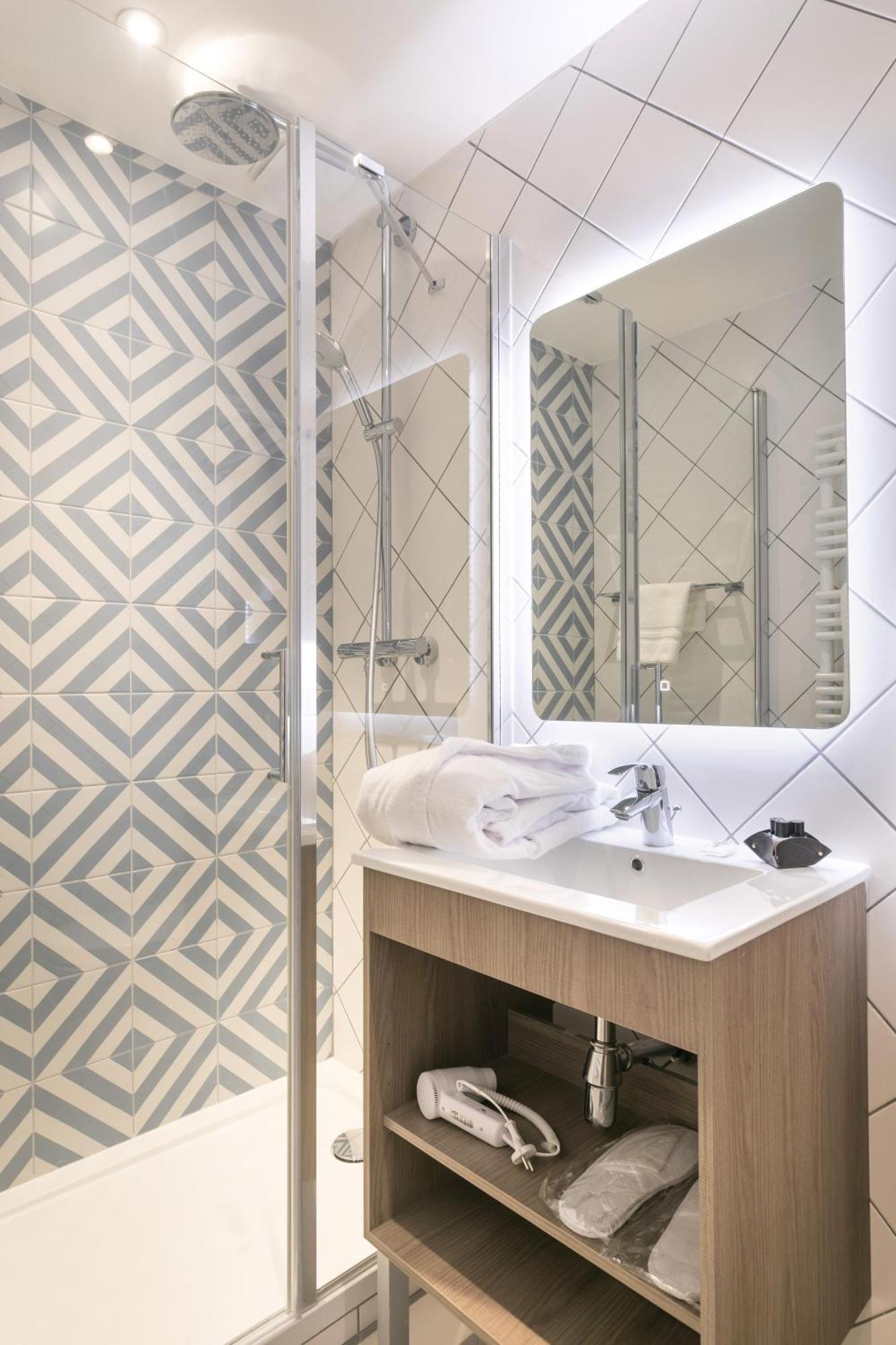 Quarto Triplo Premium