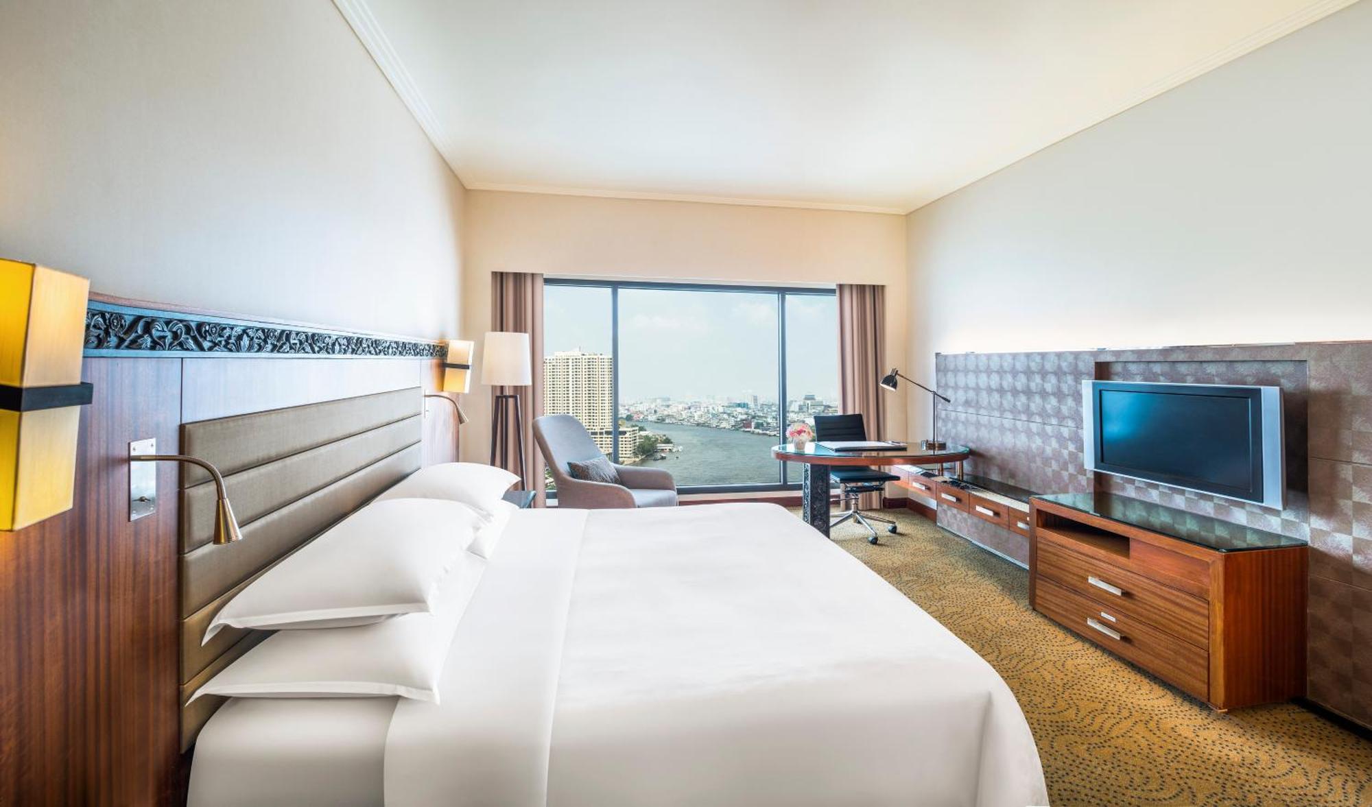 Deluxe Guest room, 1 King, River view,1552964875:JPEG