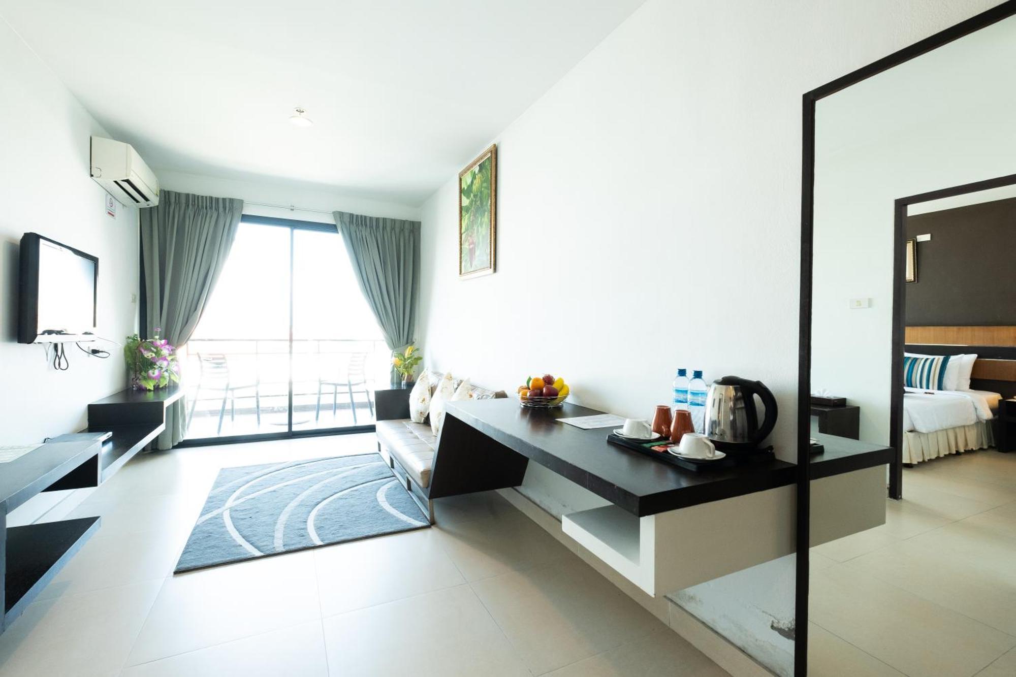 Family Suite,1274274193:JPEG