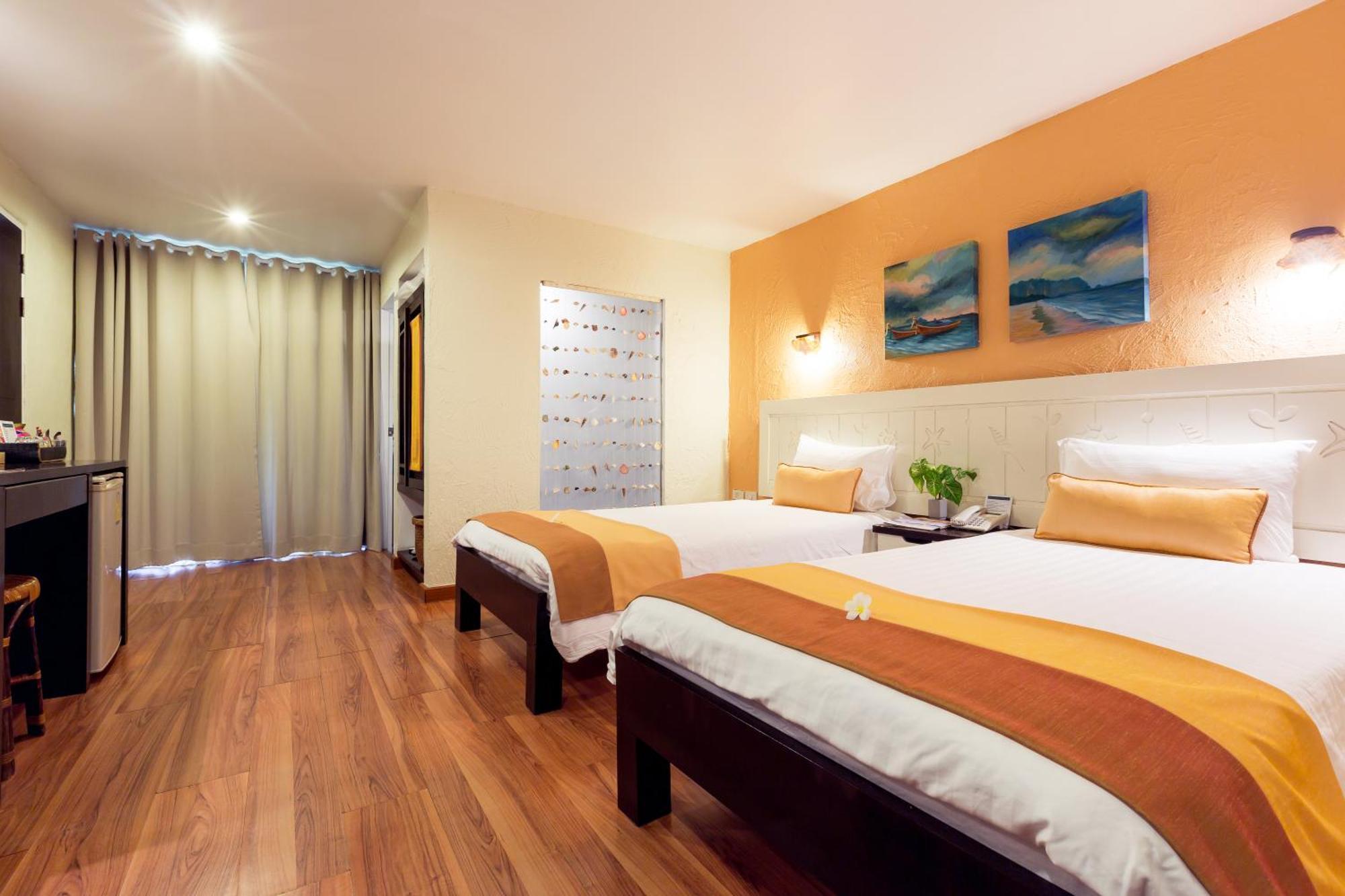 Deluxe Double or Twin Room