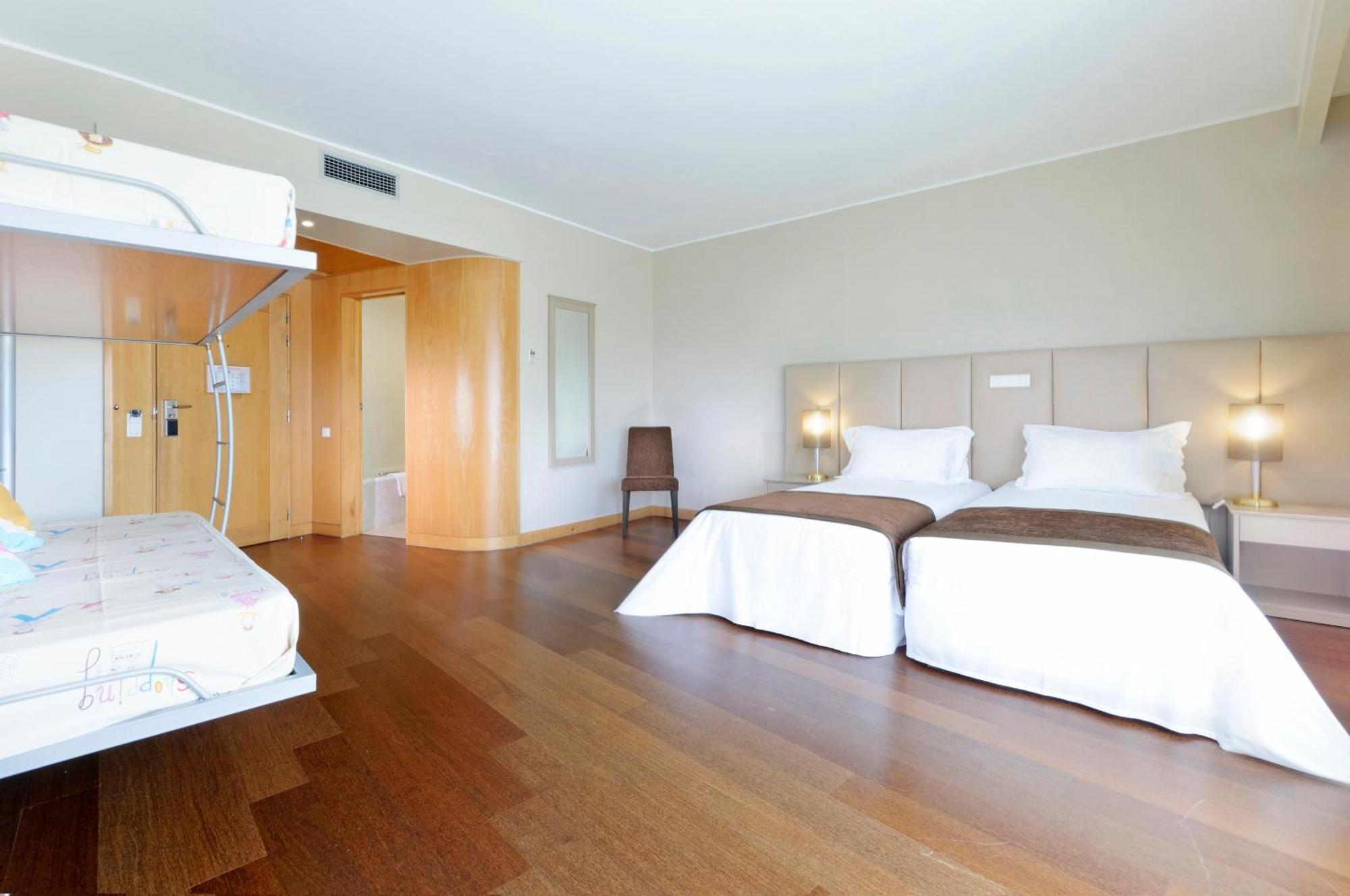 Quarto Familiar Deluxe com Beliche - Não Fumador