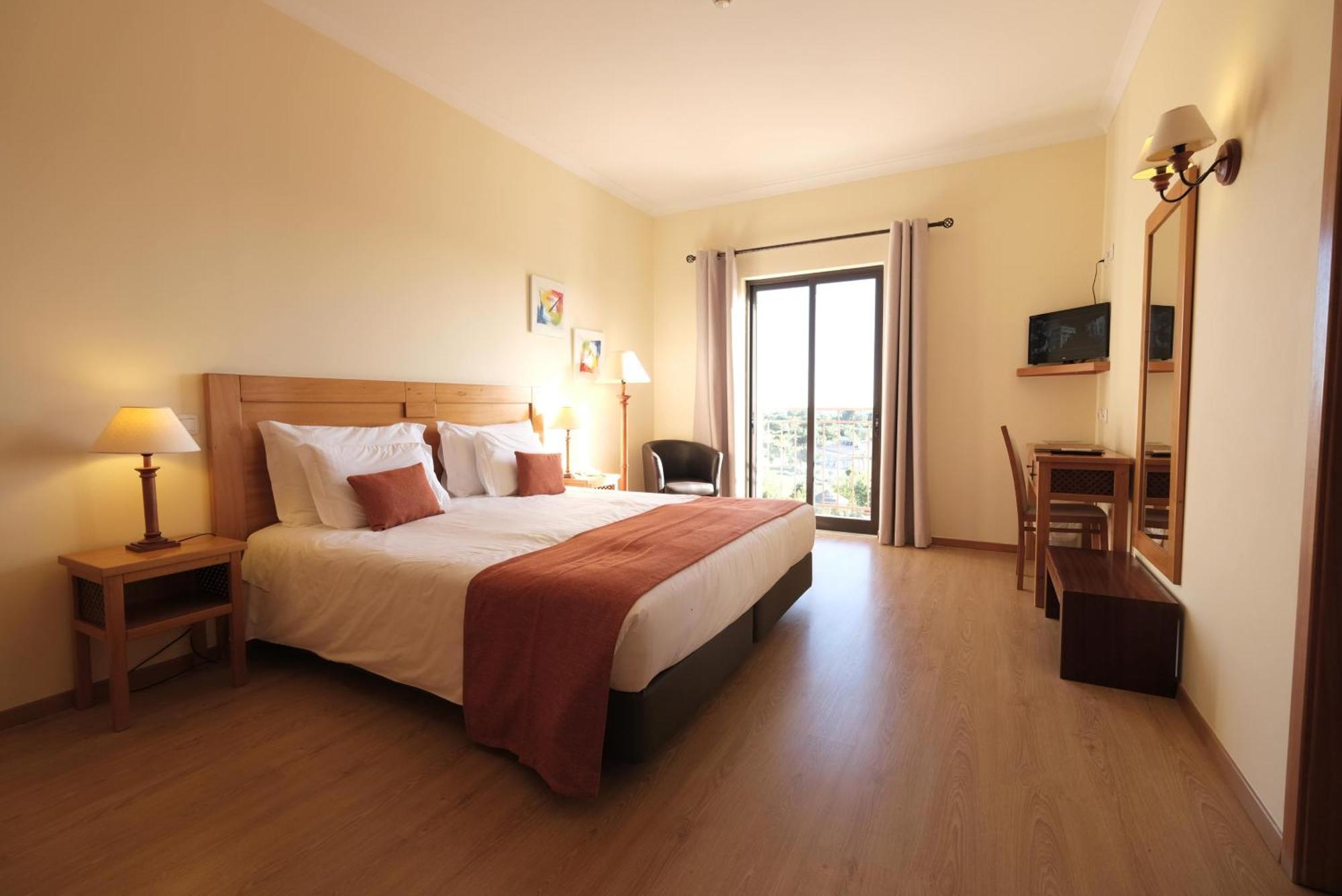 Double or Twin Room,1274485303:JPEG
