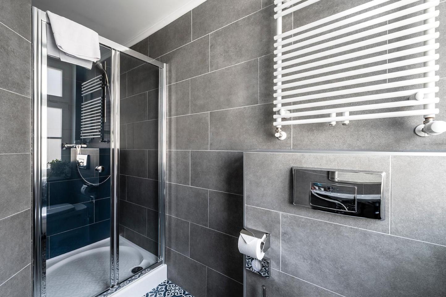 Quarto Individual