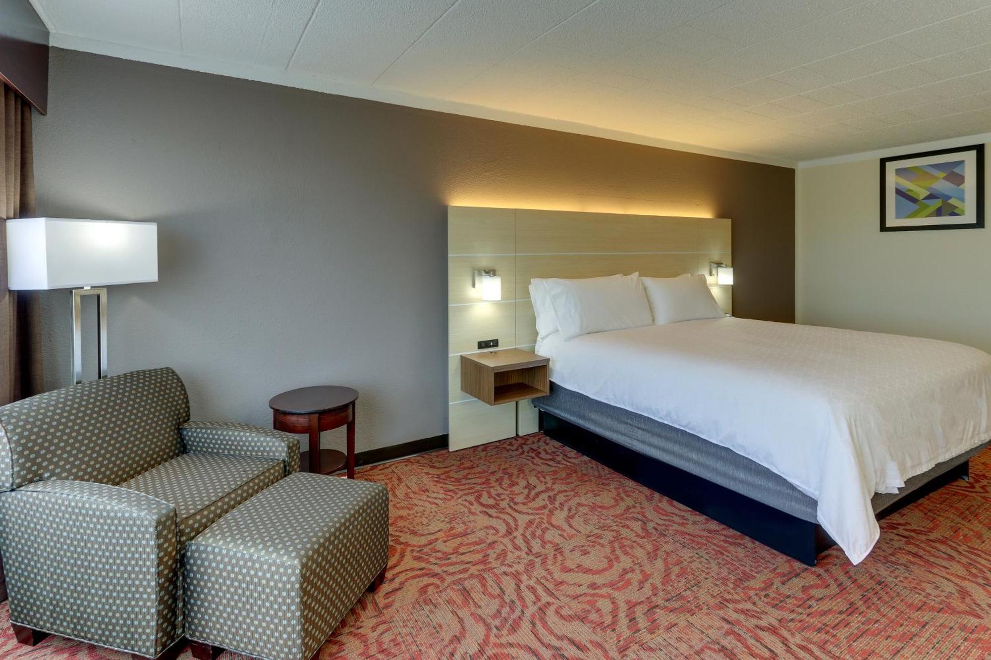 Standard King Room with Extra Floor Space