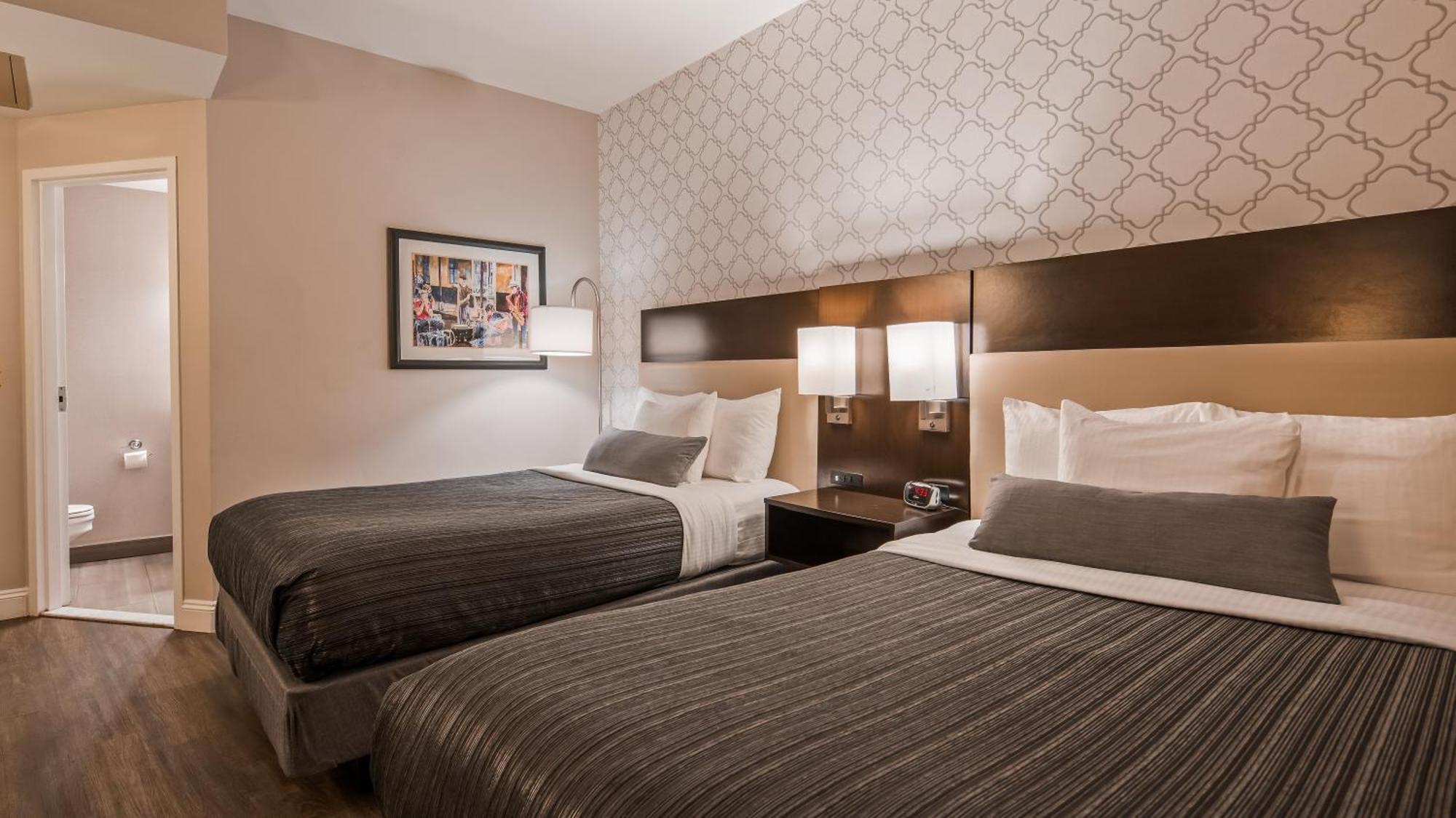 Double Room with Two Double Beds and Roll-In Shower - Mobility Accessible/Non-Smoking,1275534982:JPEG