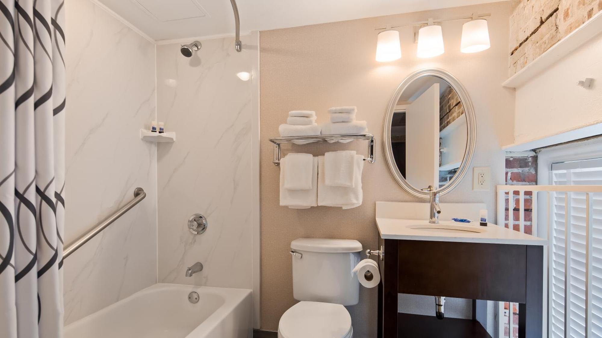 King Room - Non-Smoking,1388431643:JPEG