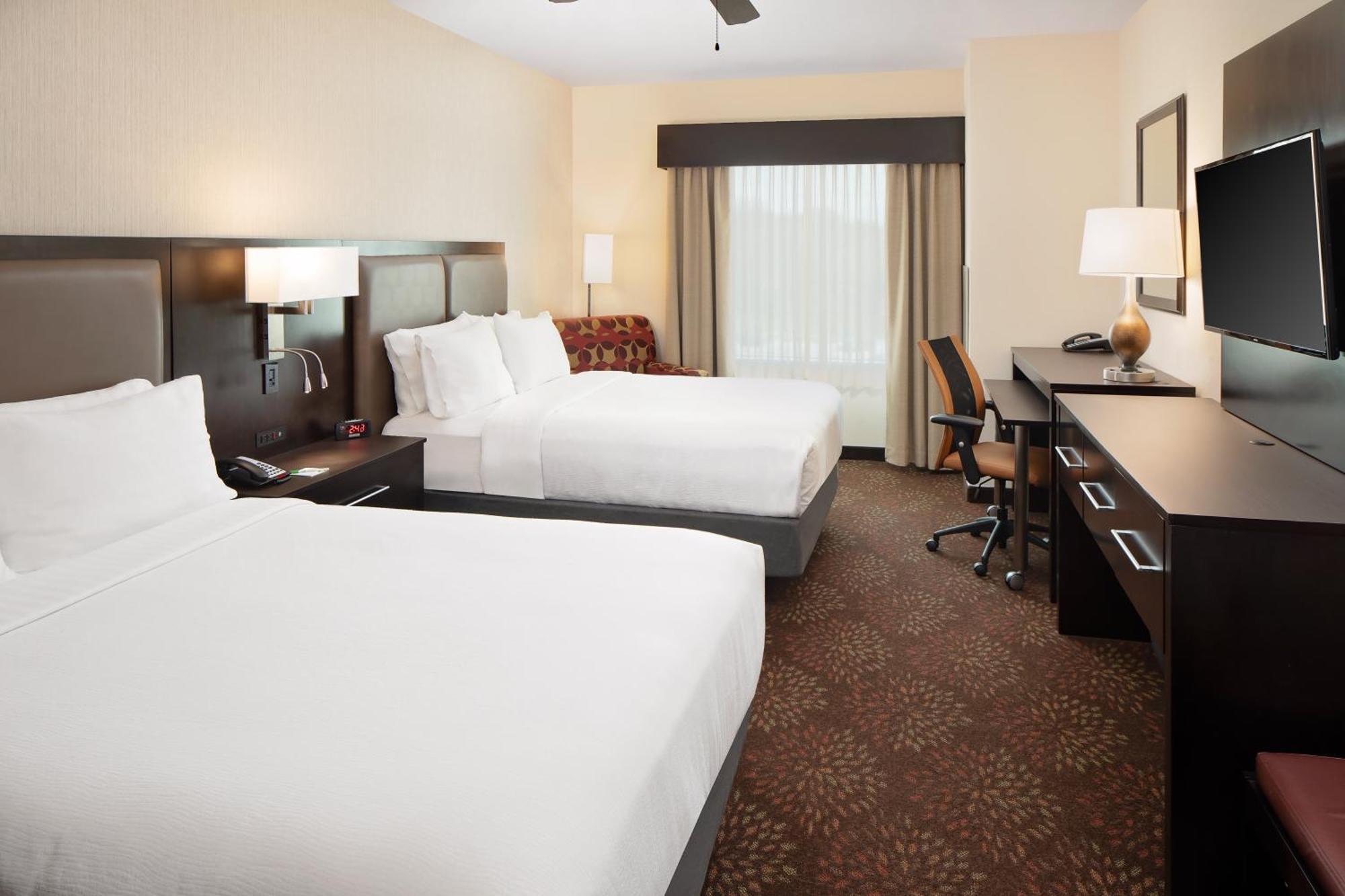 Suite with Two Queen Beds
