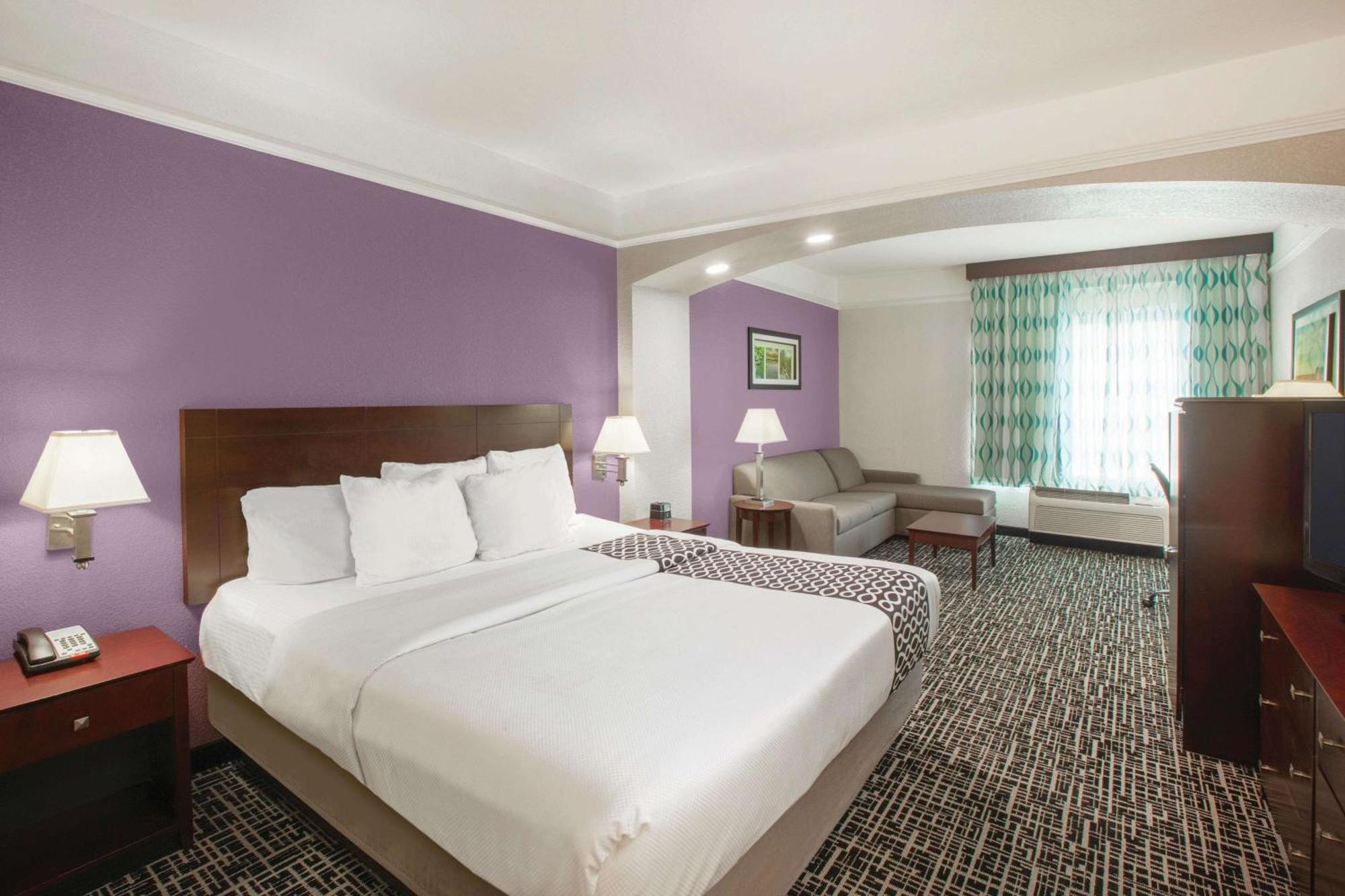 Executive King Room