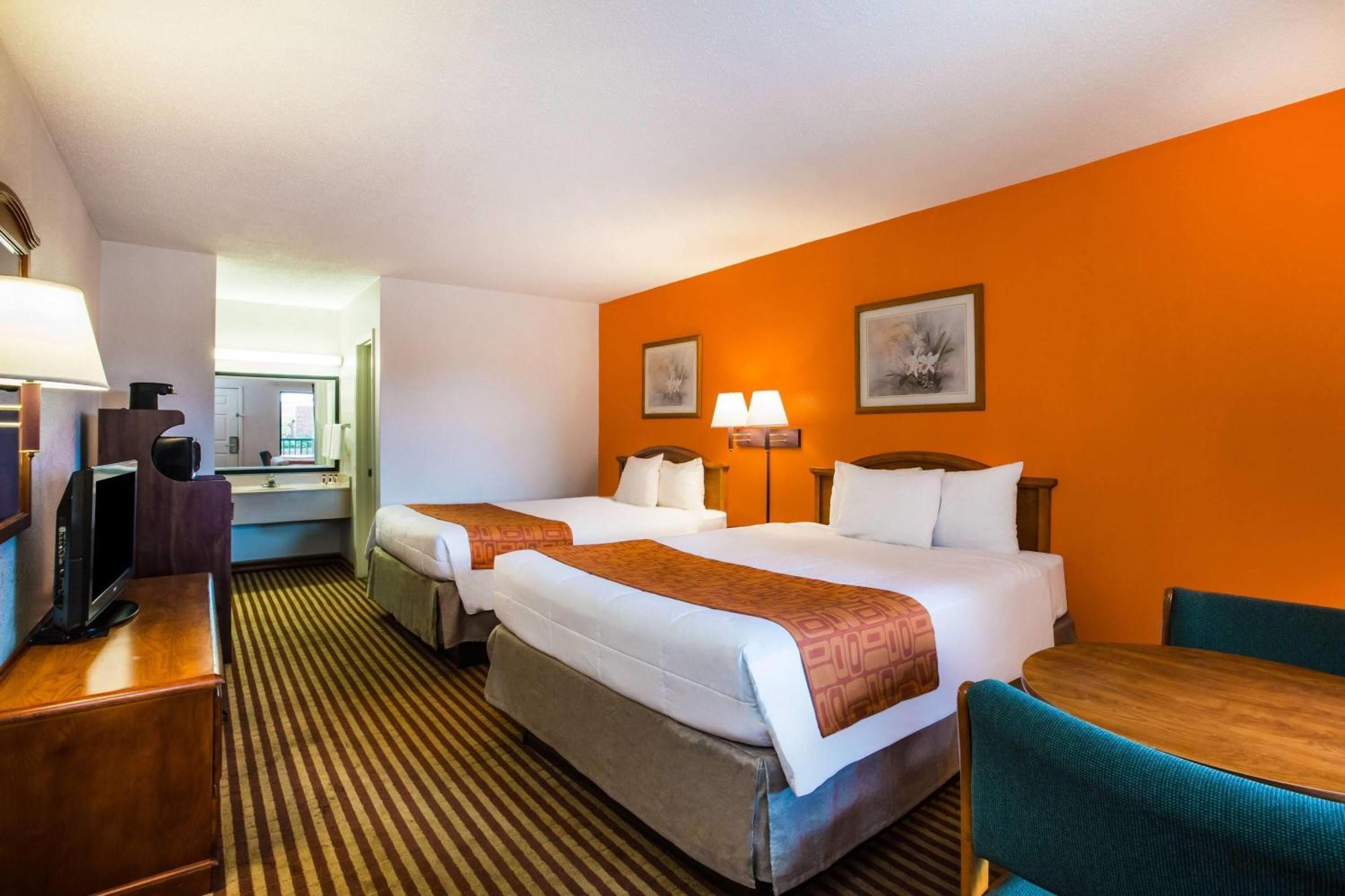 Queen Room