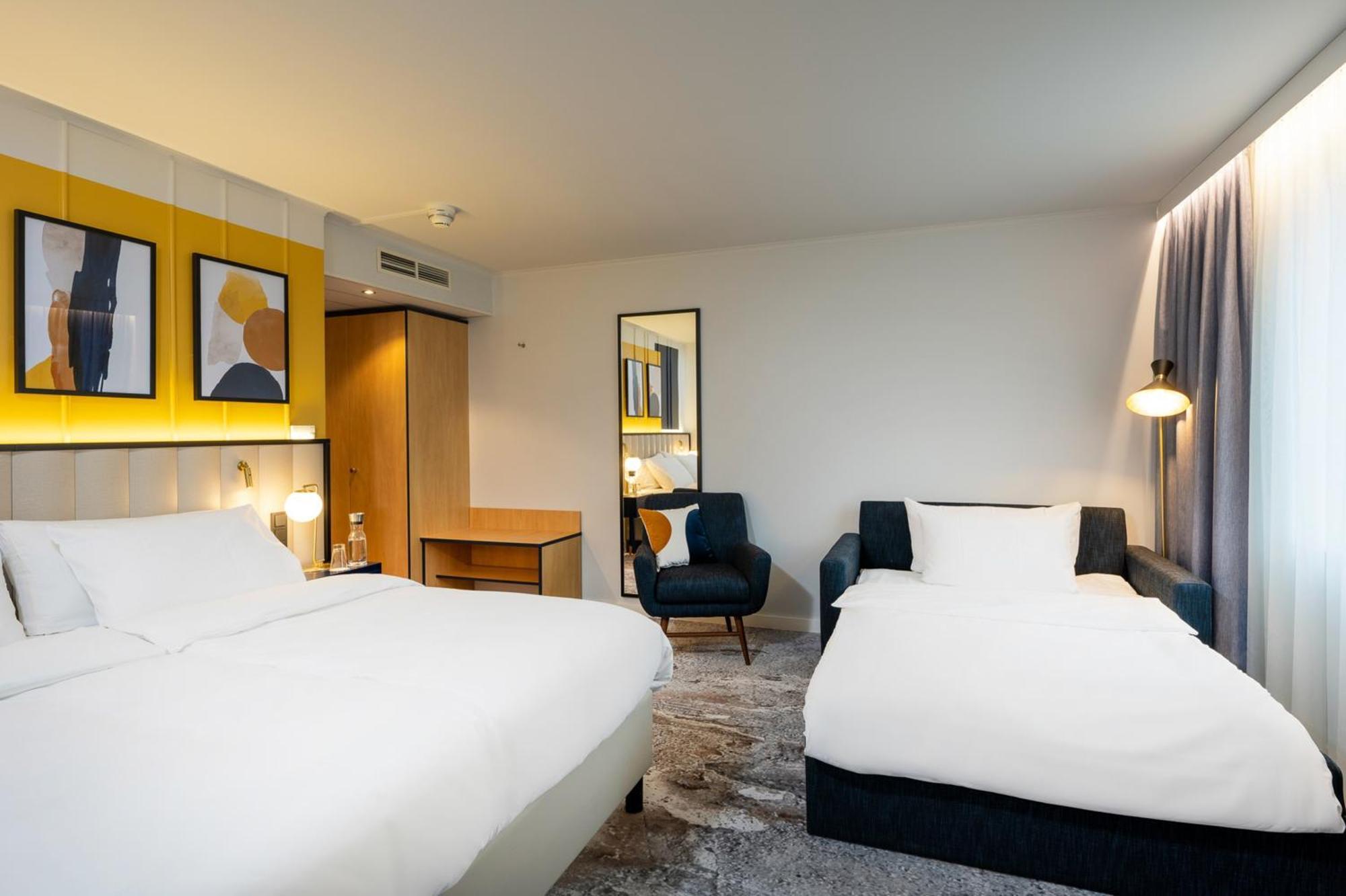 Premium King Room,1276857205:JPEG