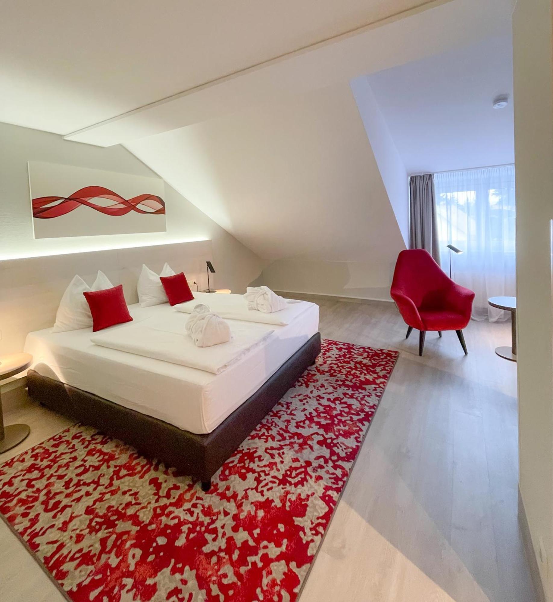 Junior Suite,1277025796:JPEG