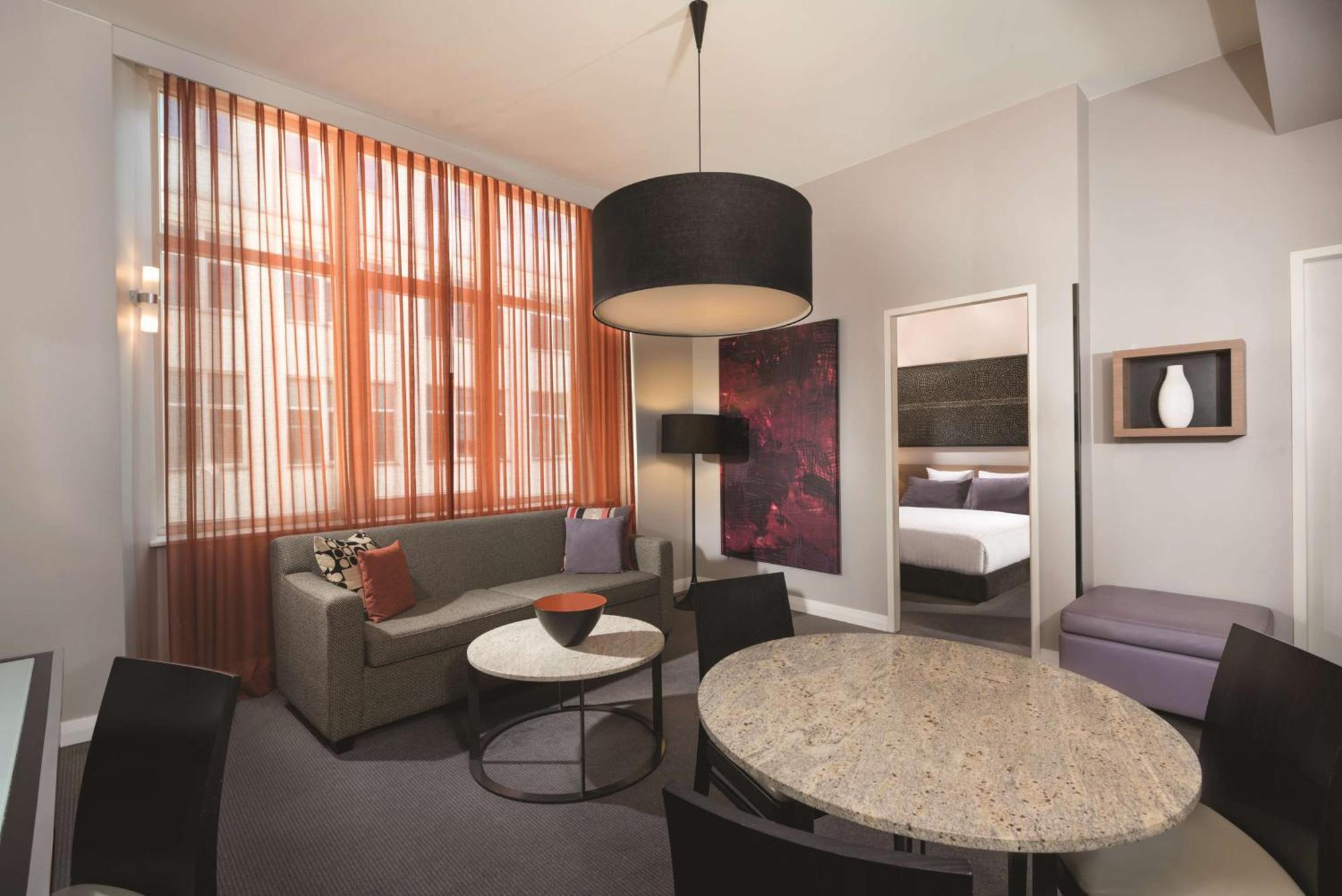 One-Bedroom Apartment,1403467991:JPEG