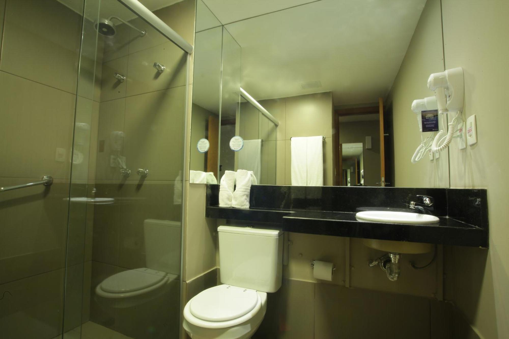 Quarto Superior com Cama de Casal