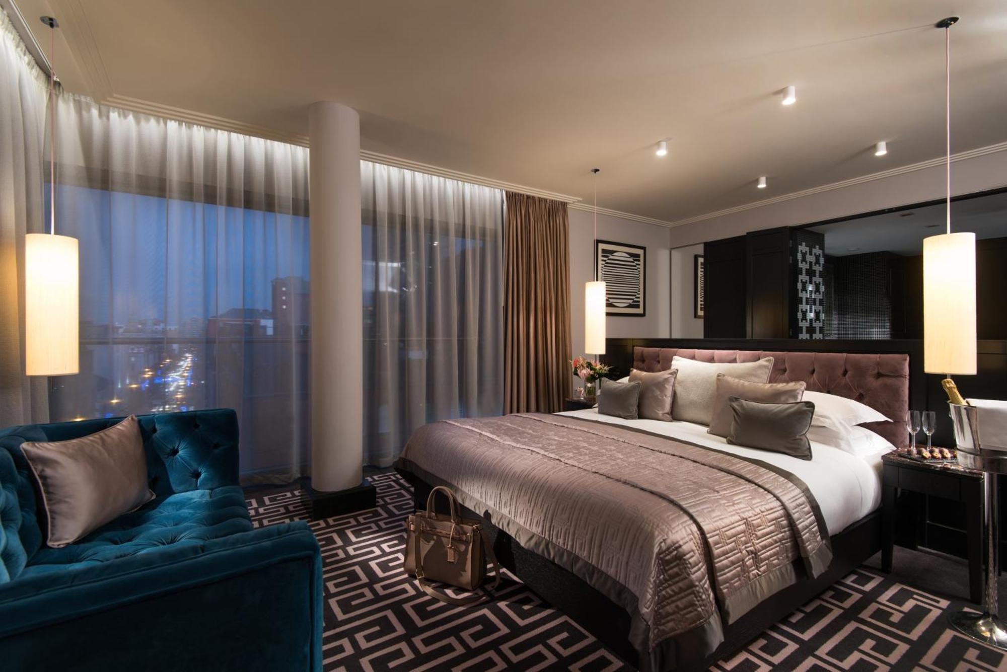 Deluxe Junior Suites,1277510911:JPEG