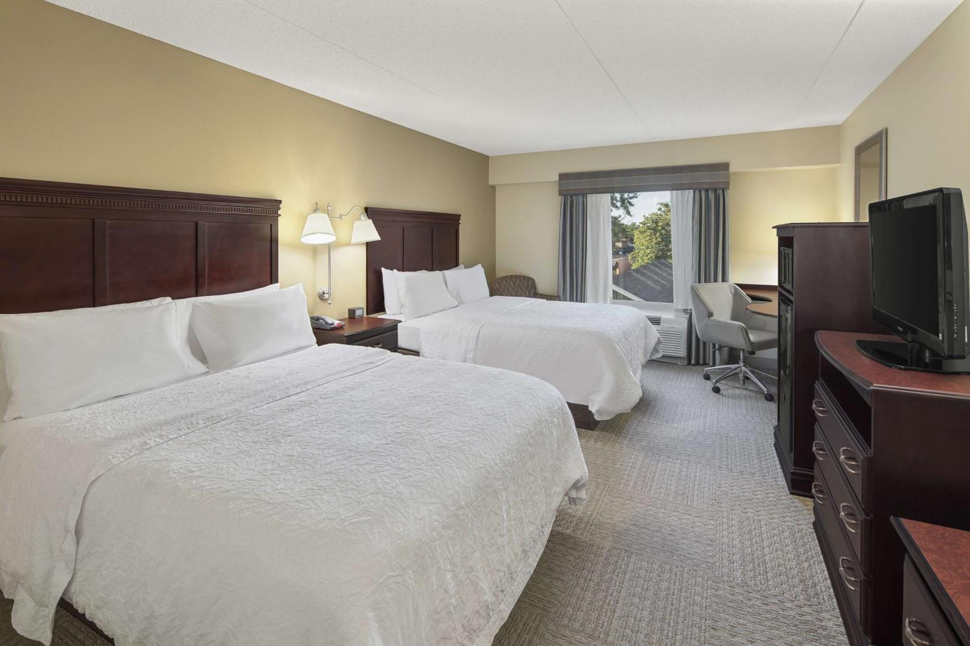 Queen Room with Two Queen Beds - Non-Smoking,1278225580:JPEG