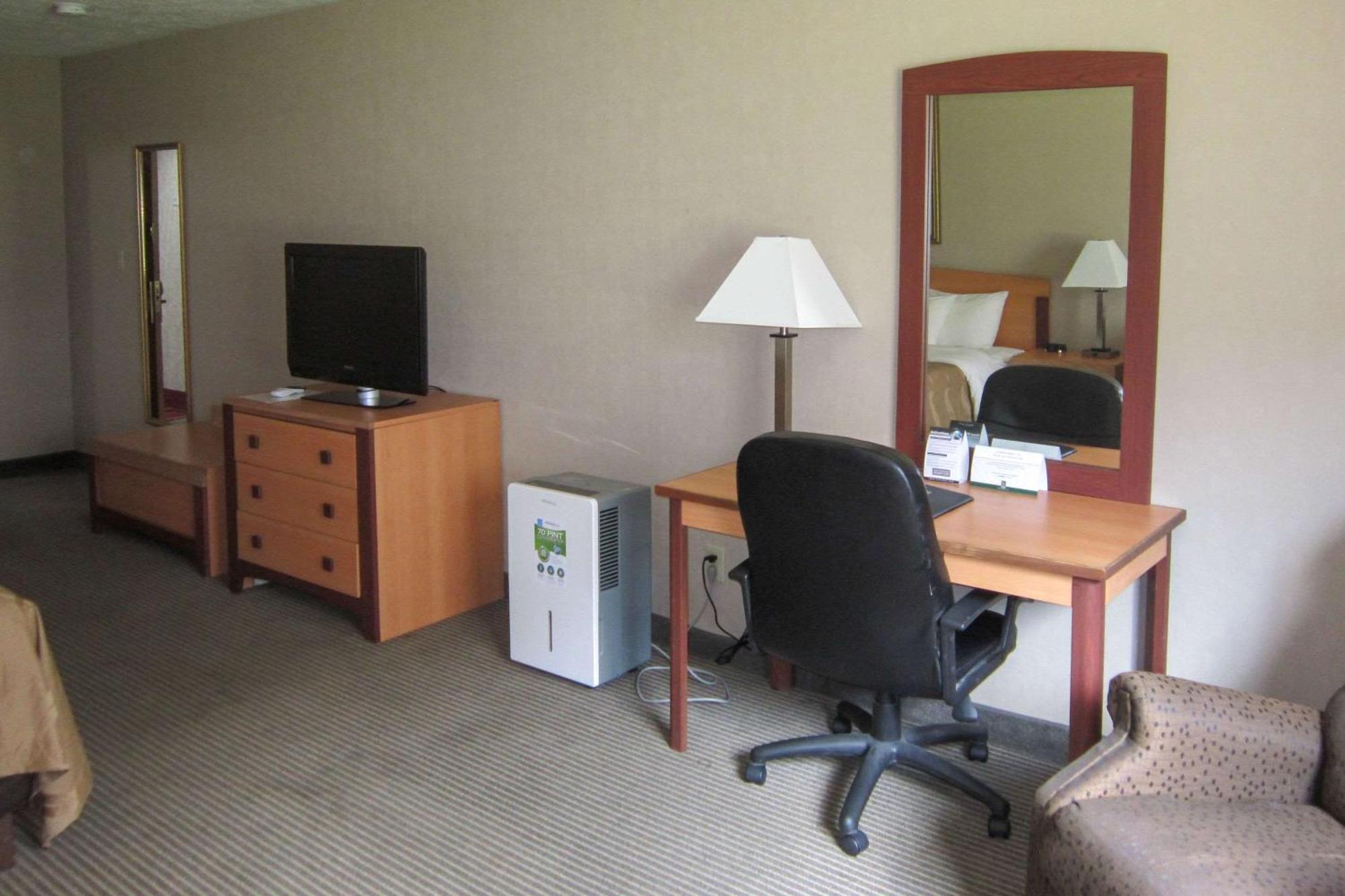 Queen Room with Two Queen Beds - First Floor/Non-Smoking