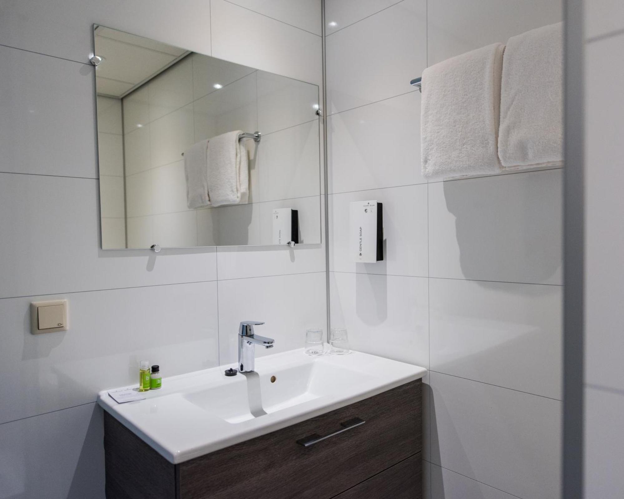 Standard Double Room,1278506038:JPEG