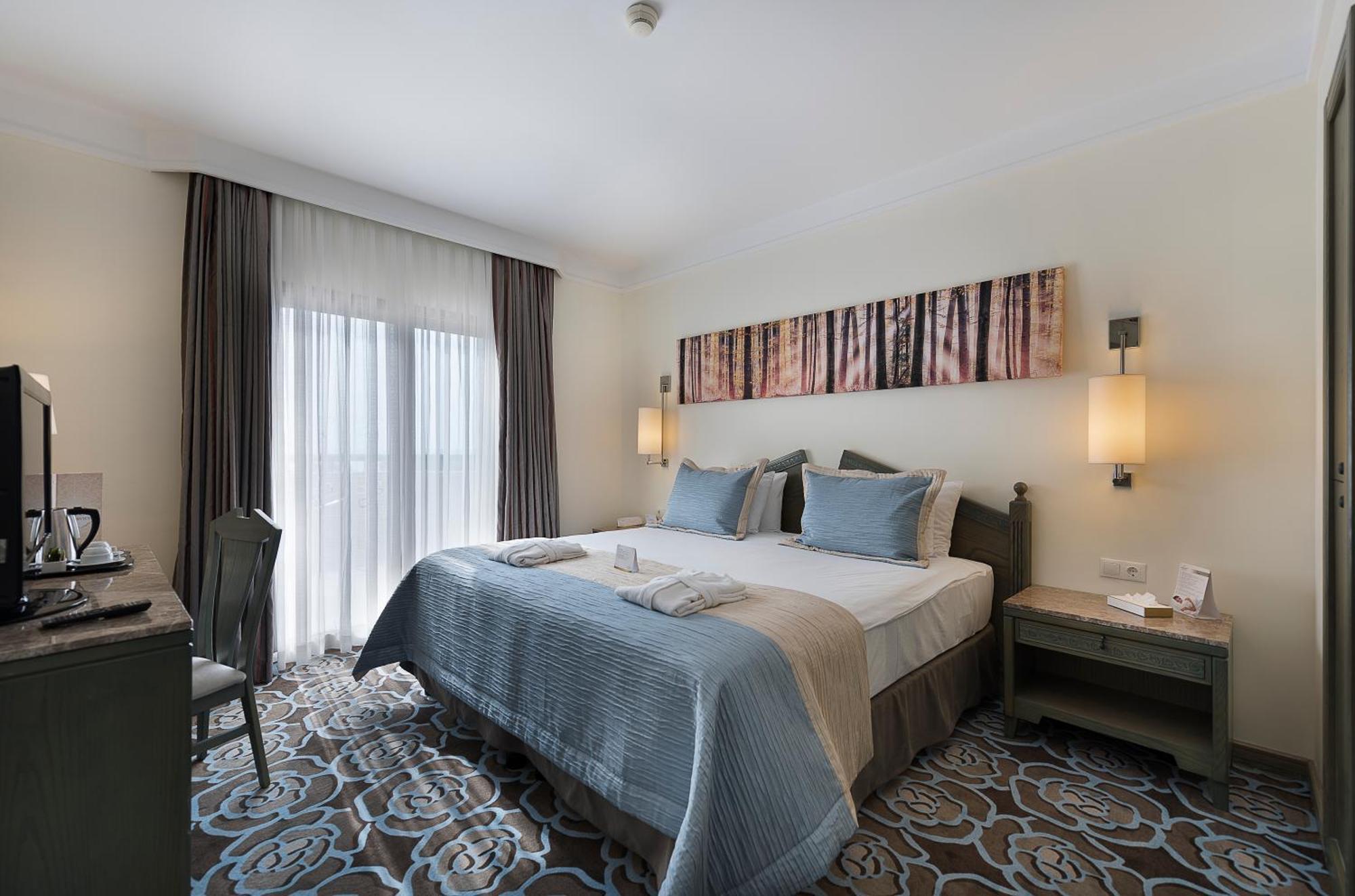 Main Building Junior Suite with Sea View