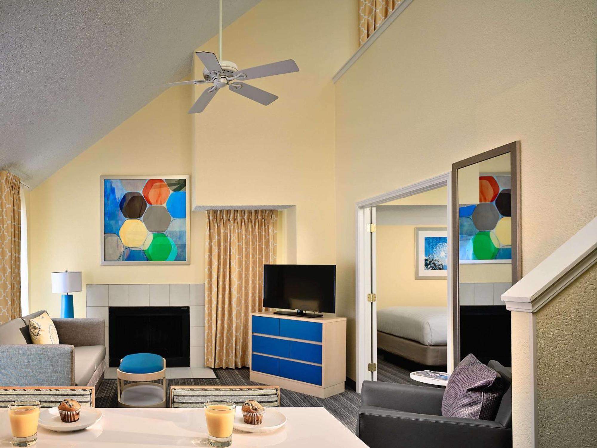 Two Bedroom King Loft Suite Fireplace,1278877219:JPEG