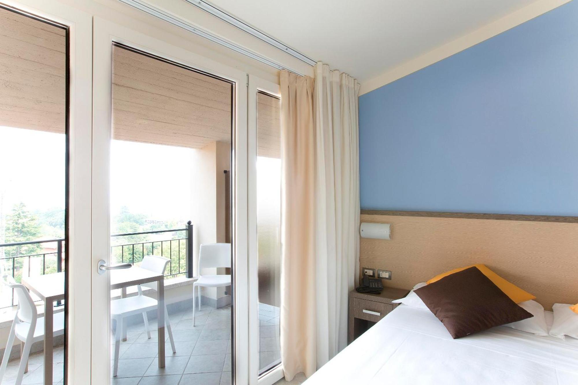 Superior Quadruple Room,42252058:JPEG