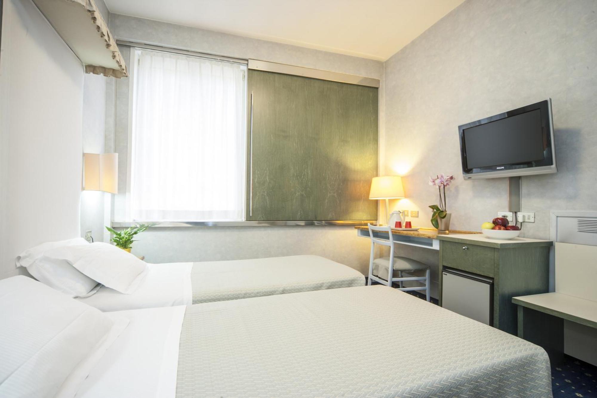 Standard Double or Twin Room,1705844796:JPEG