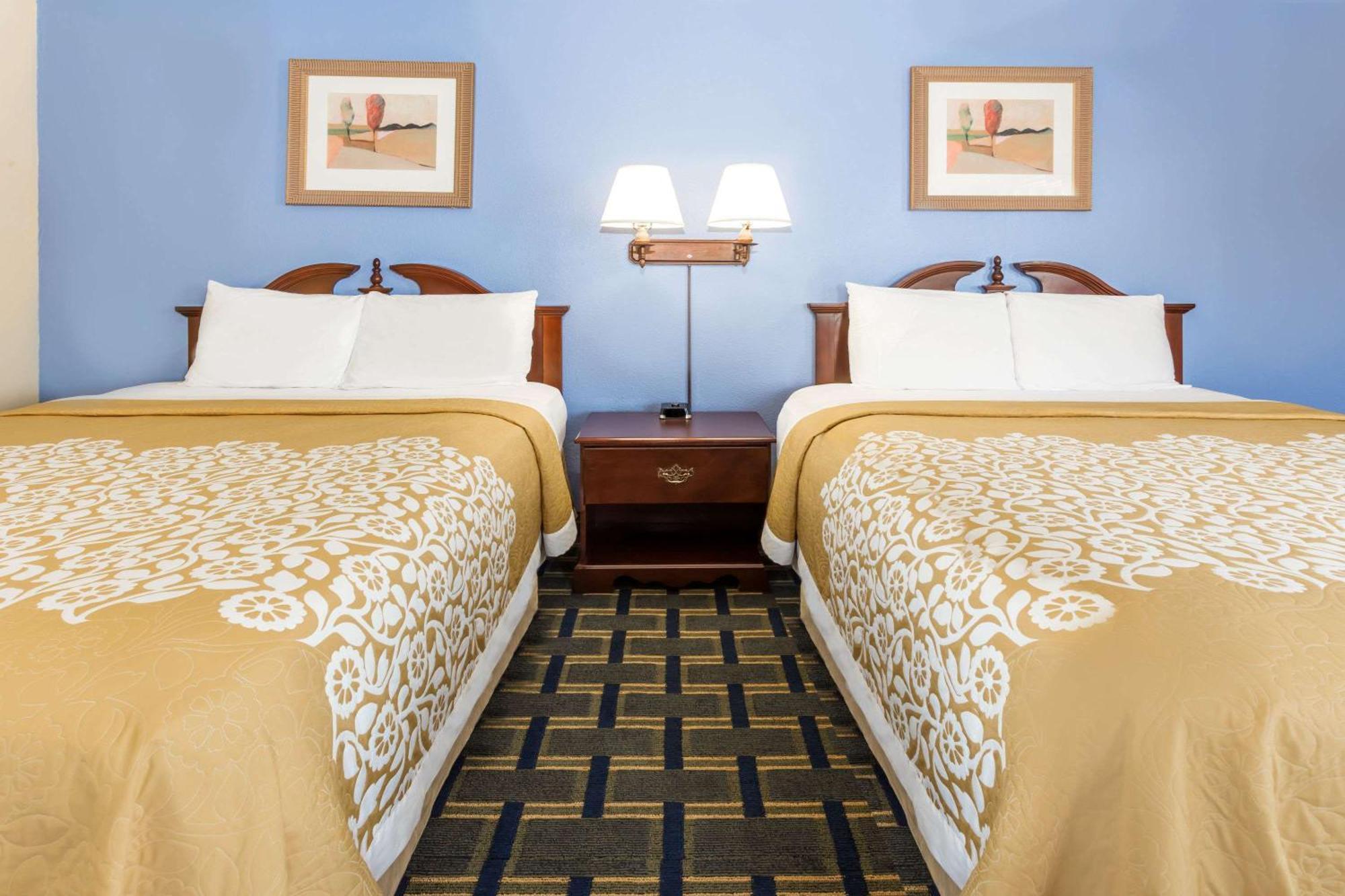 Double Room with Two Double Beds - Non-Smoking