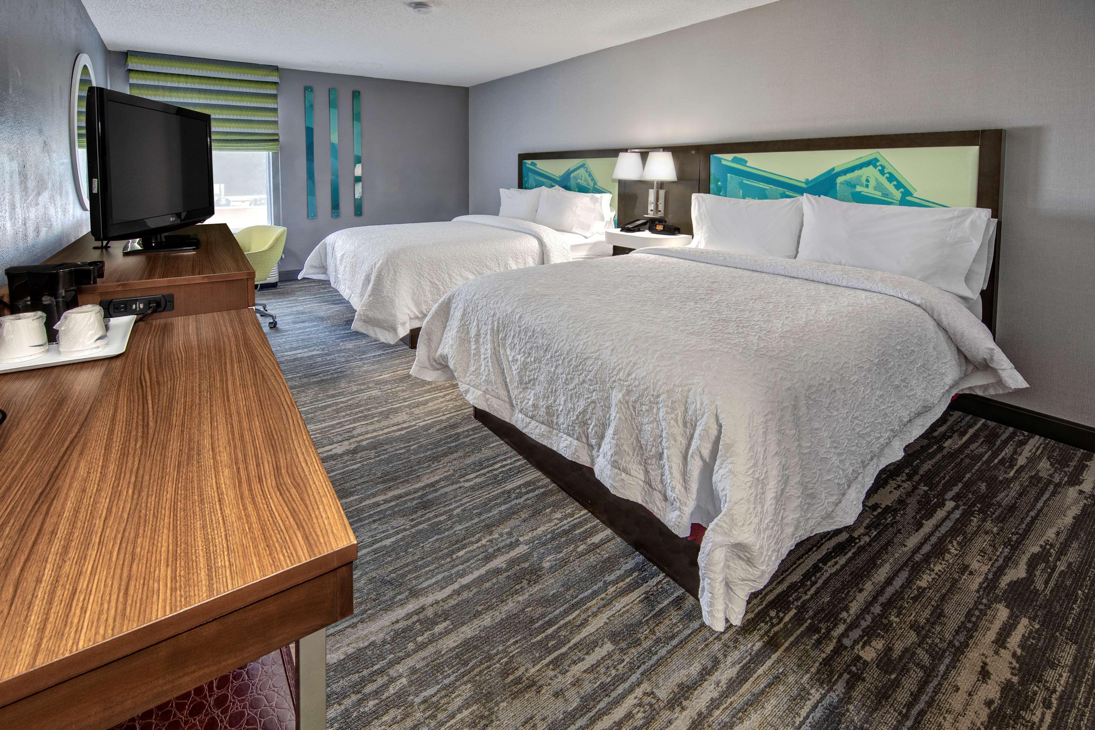 Room with Two Queen Beds - Non-Smoking