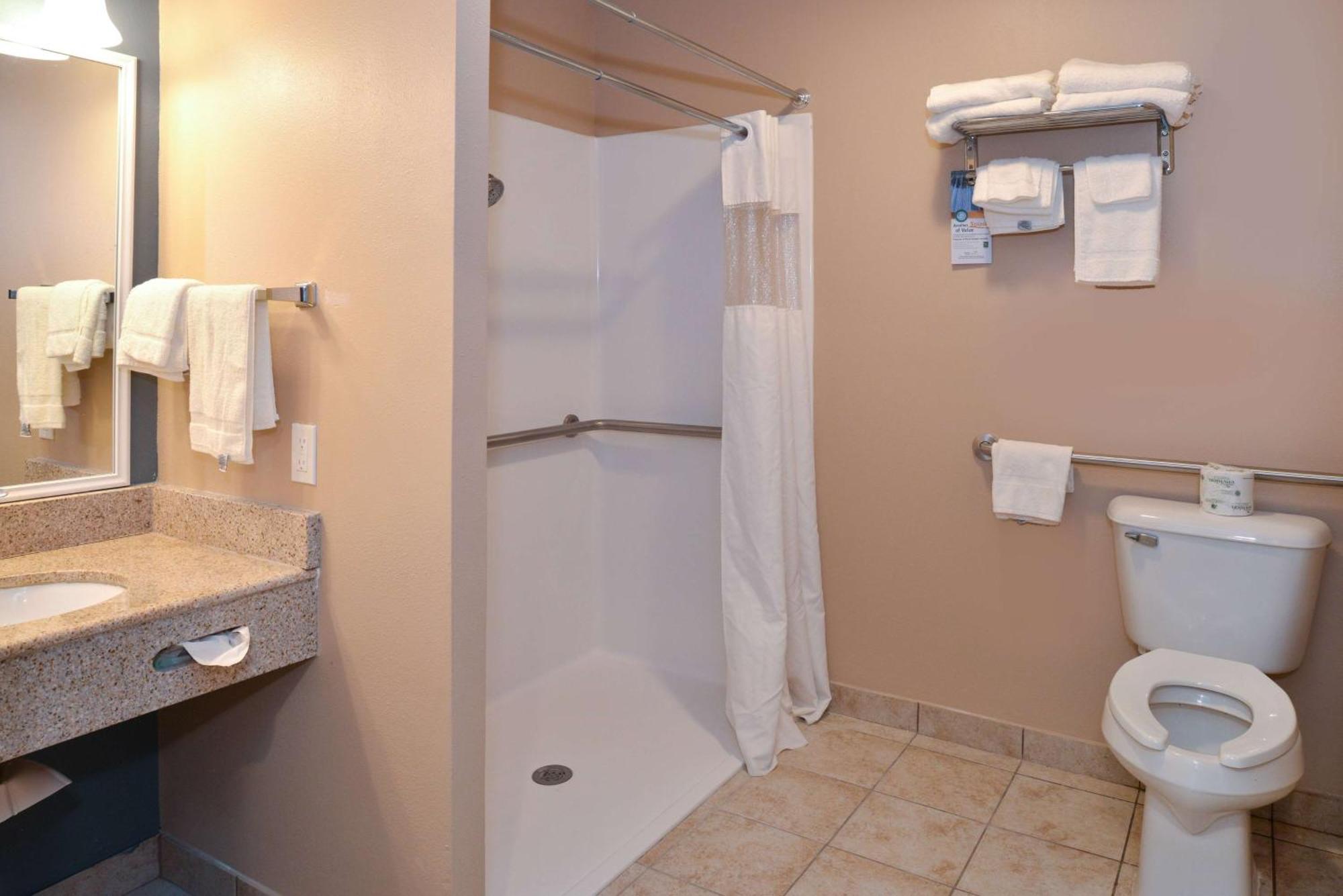 Queen Room with Two Queen Beds, Mobility Access Room and Roll-In-Shower, Non-Smoking