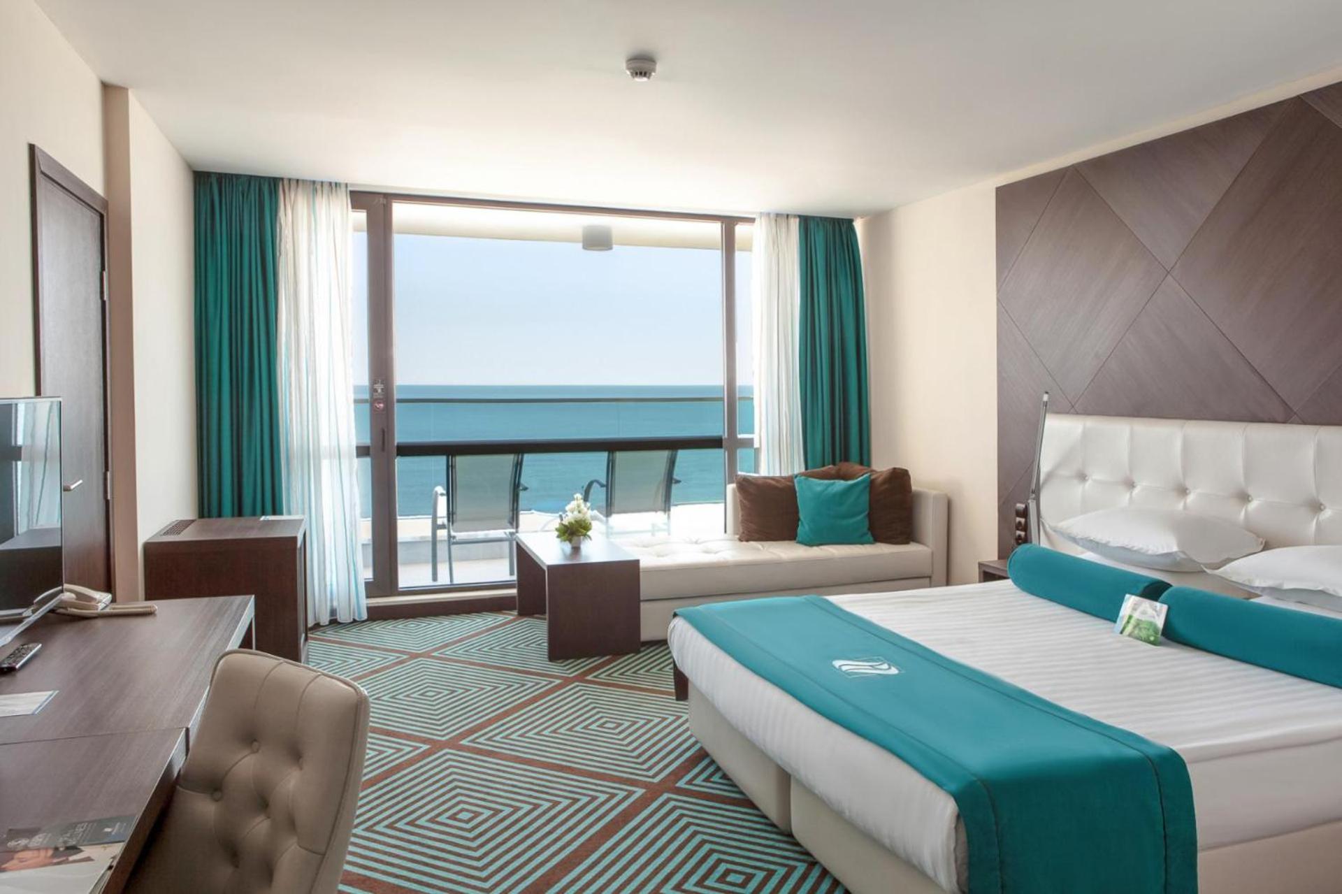 Superior Room with Sea View and Balcony - Wellness package,1357647101:JPEG