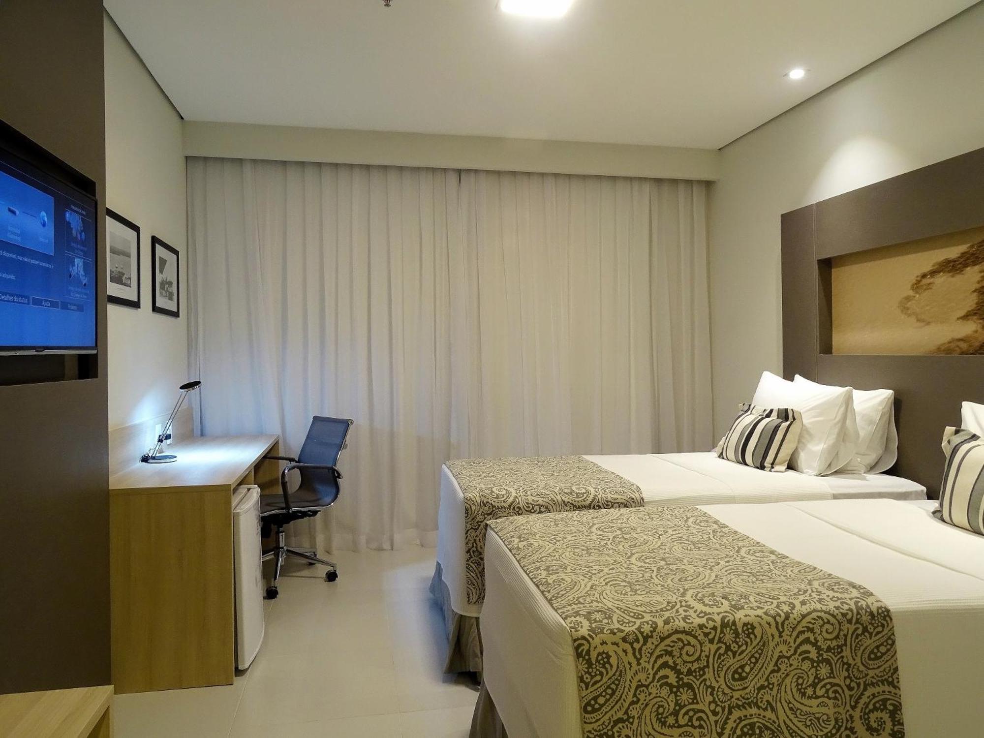 Luxury Twin Room - Non-Smoking,1273442491:JPEG