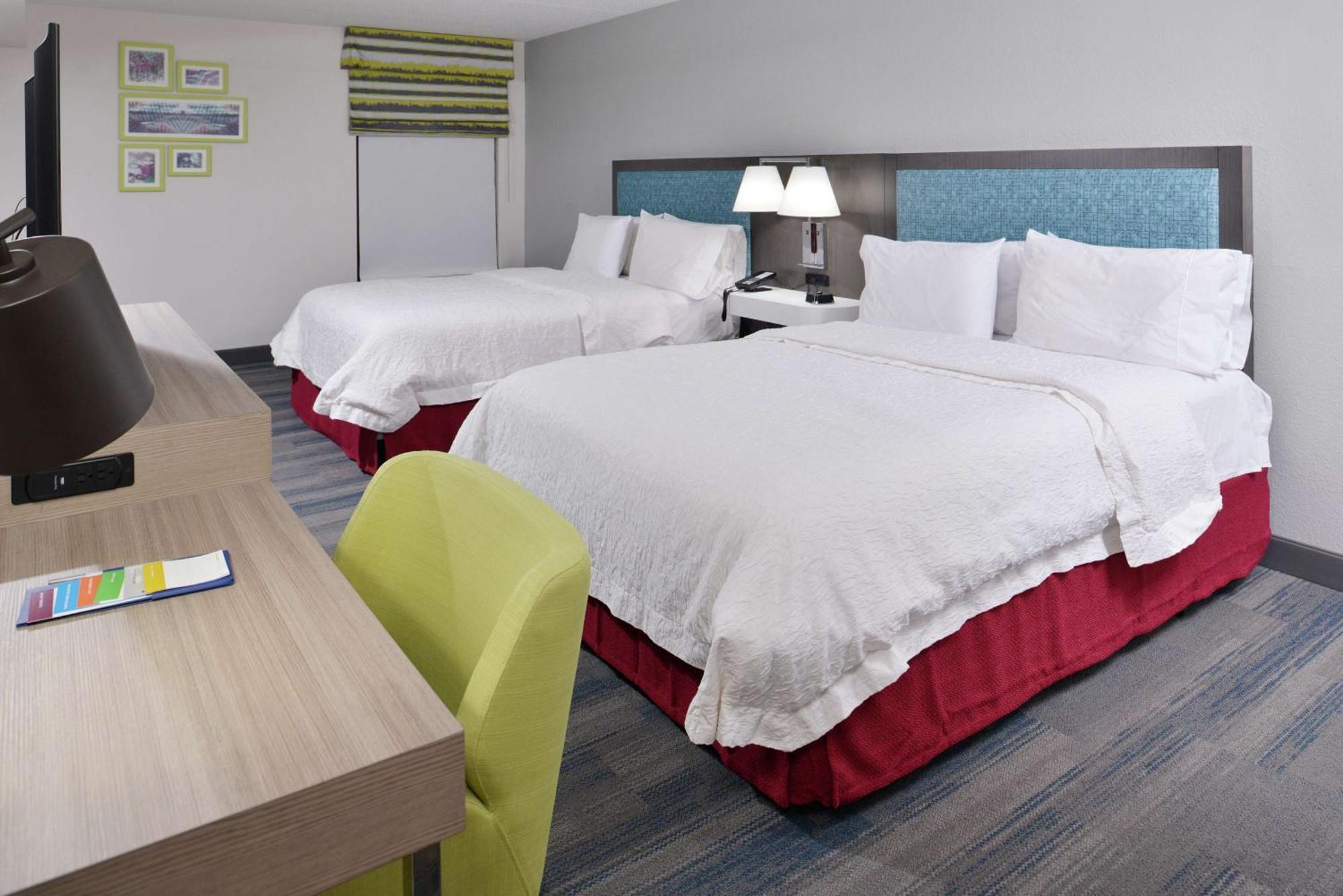 Queen Room with Two Queen Beds and Bath Tub - Mobility and Hearing Access/Non-Smoking
