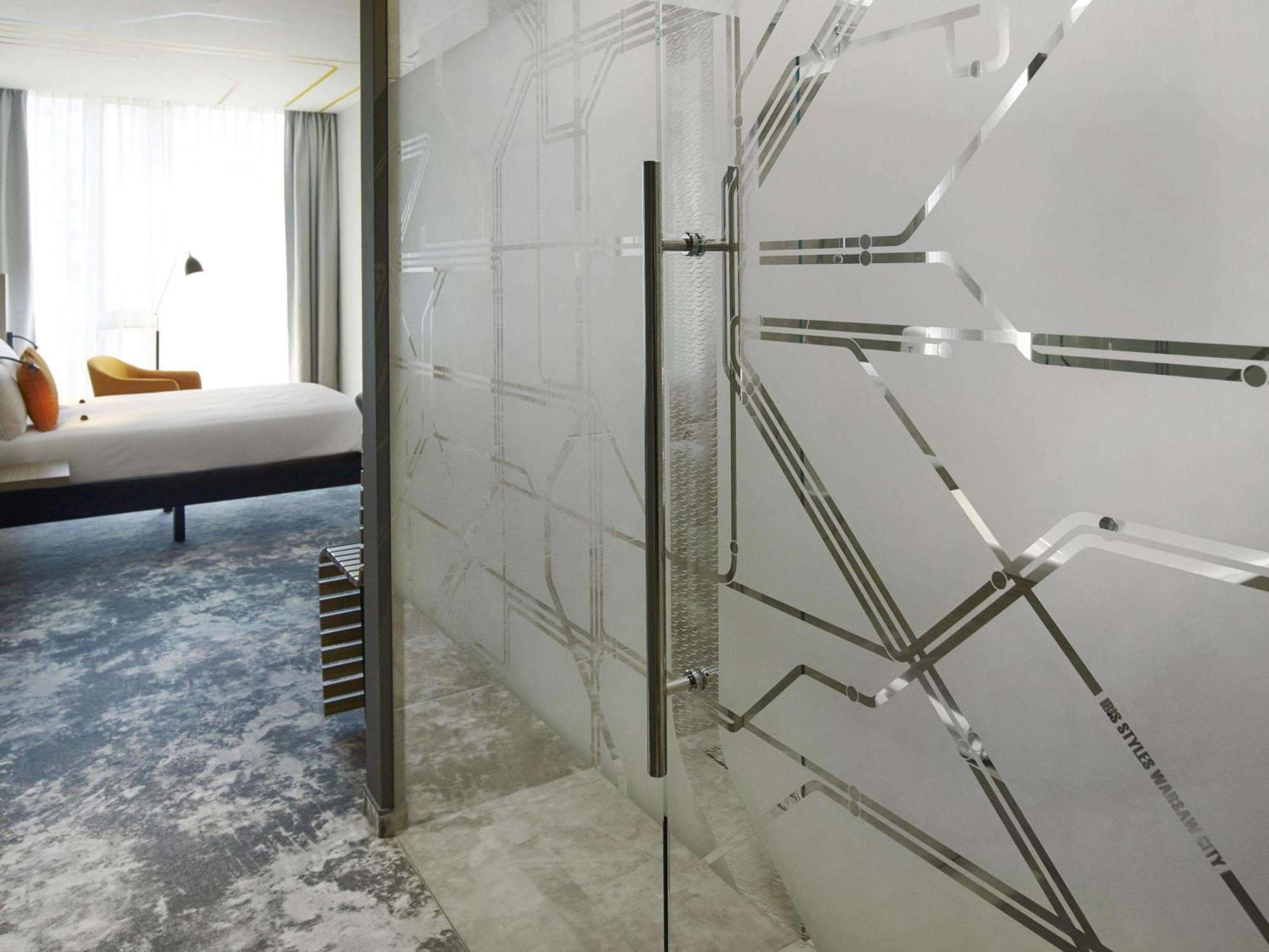 Standard Queen Room,1284155740:JPEG