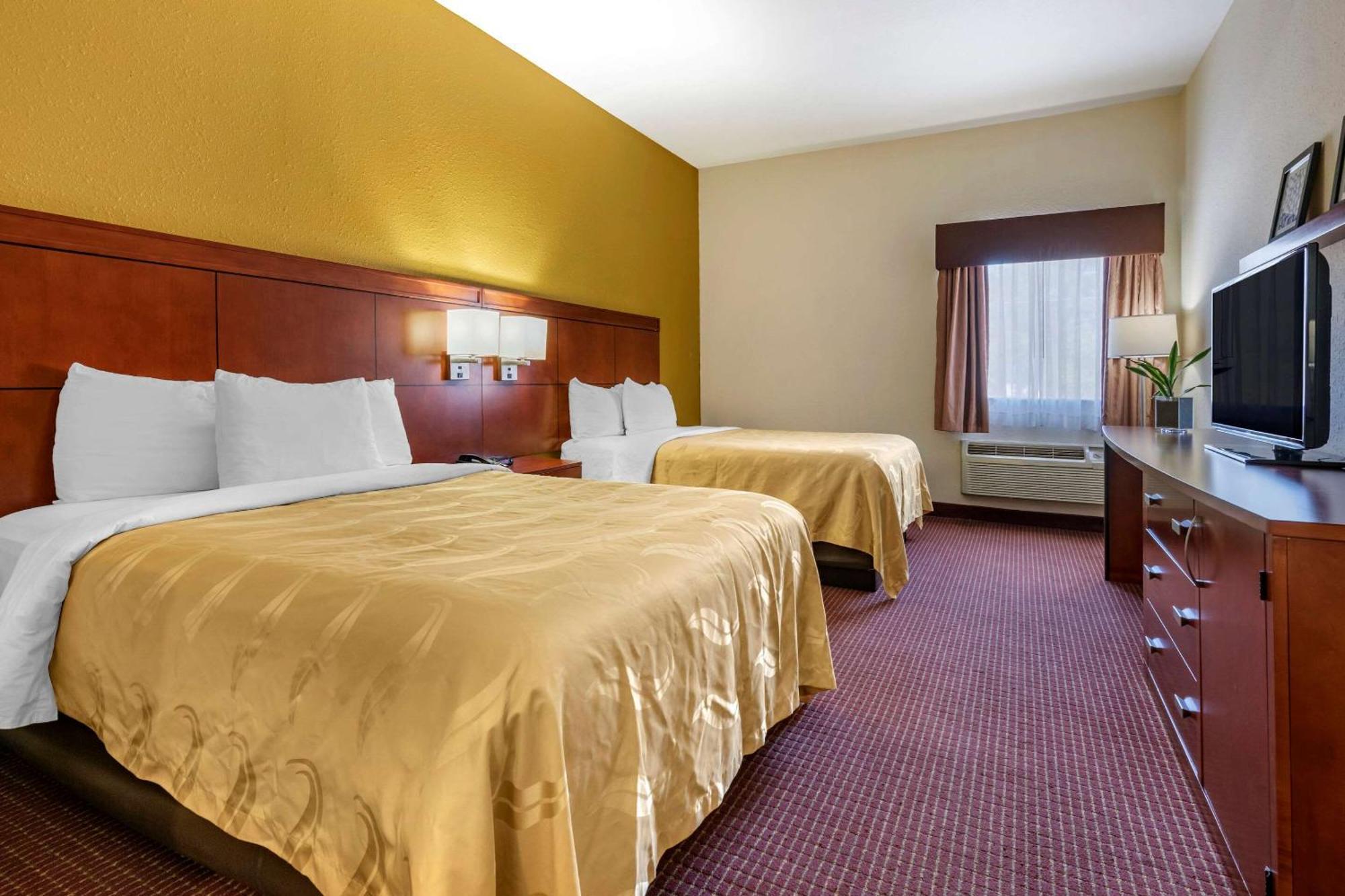 Double Room with Two Double Beds - Non-Smoking