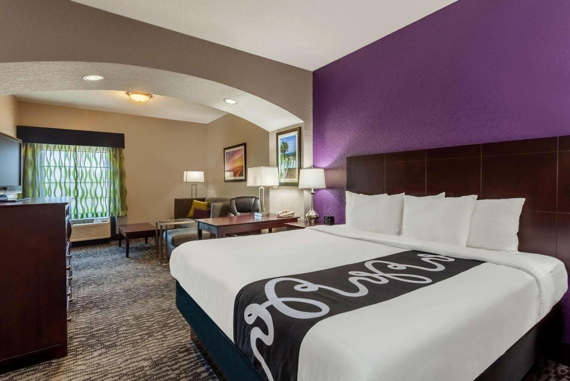 Executive King Room