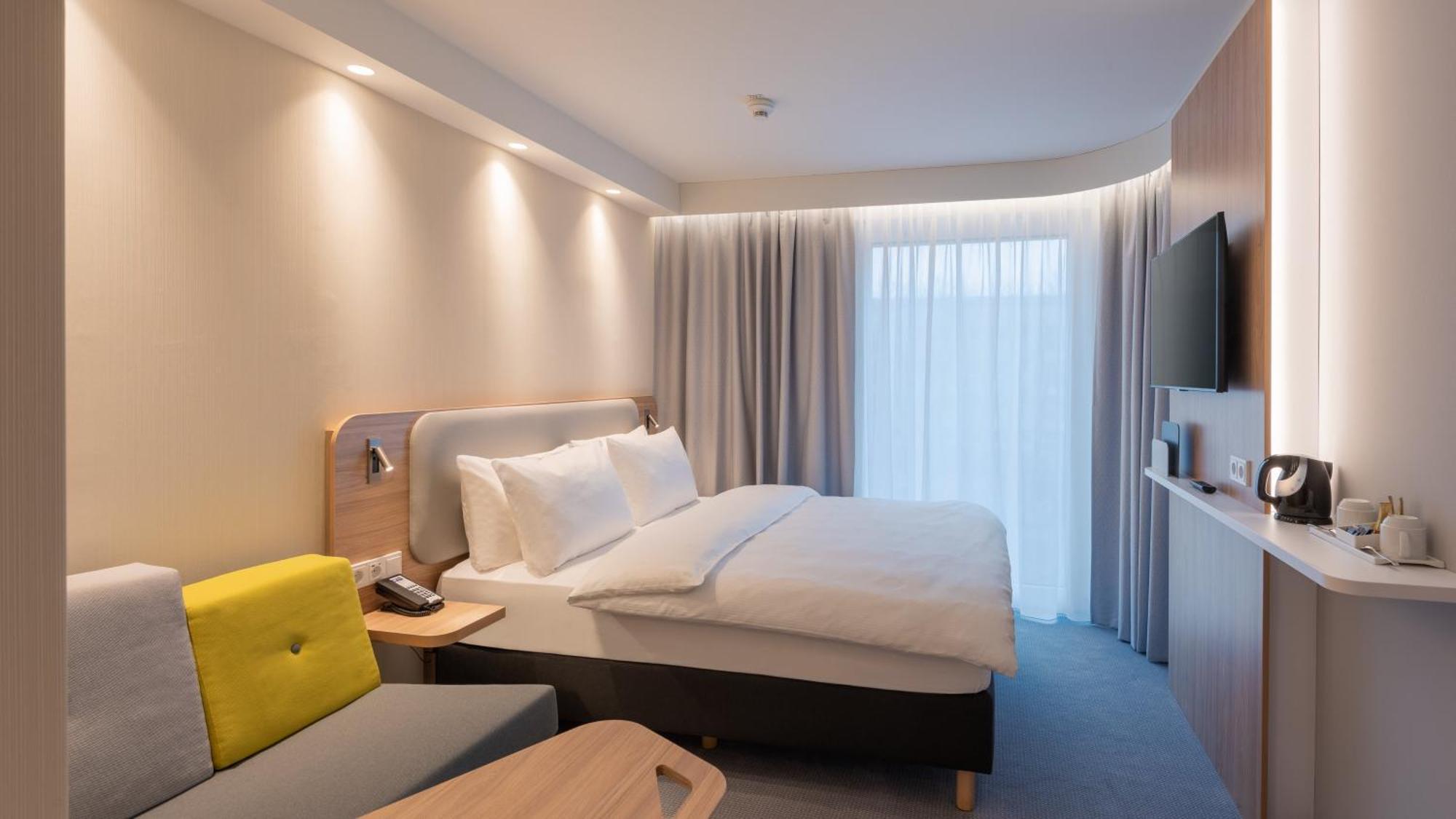 Standard Zimmer mit Queensize-Bett und Schlafsofa