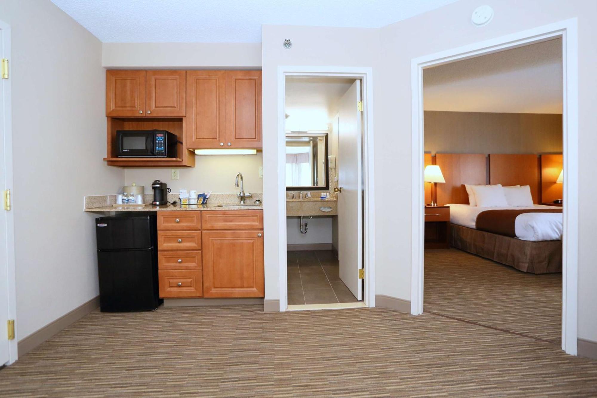 Suite with Double Bed