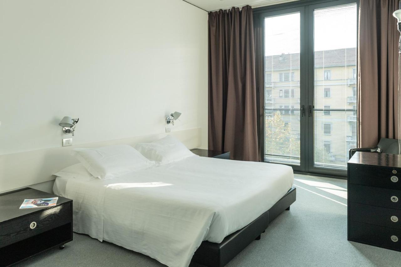 Two-Bedroom Suite,1286989558:JPEG
