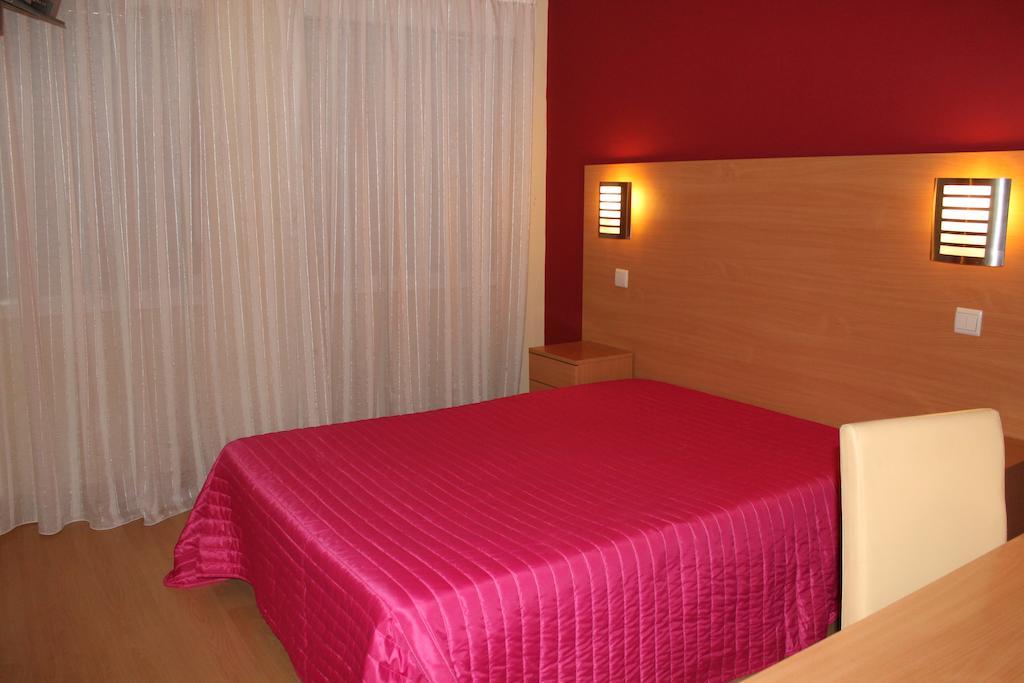 Quarto Duplo