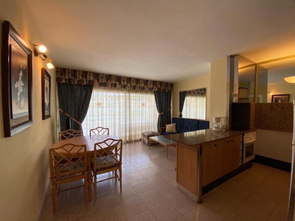 Apartamento com Vista Piscina