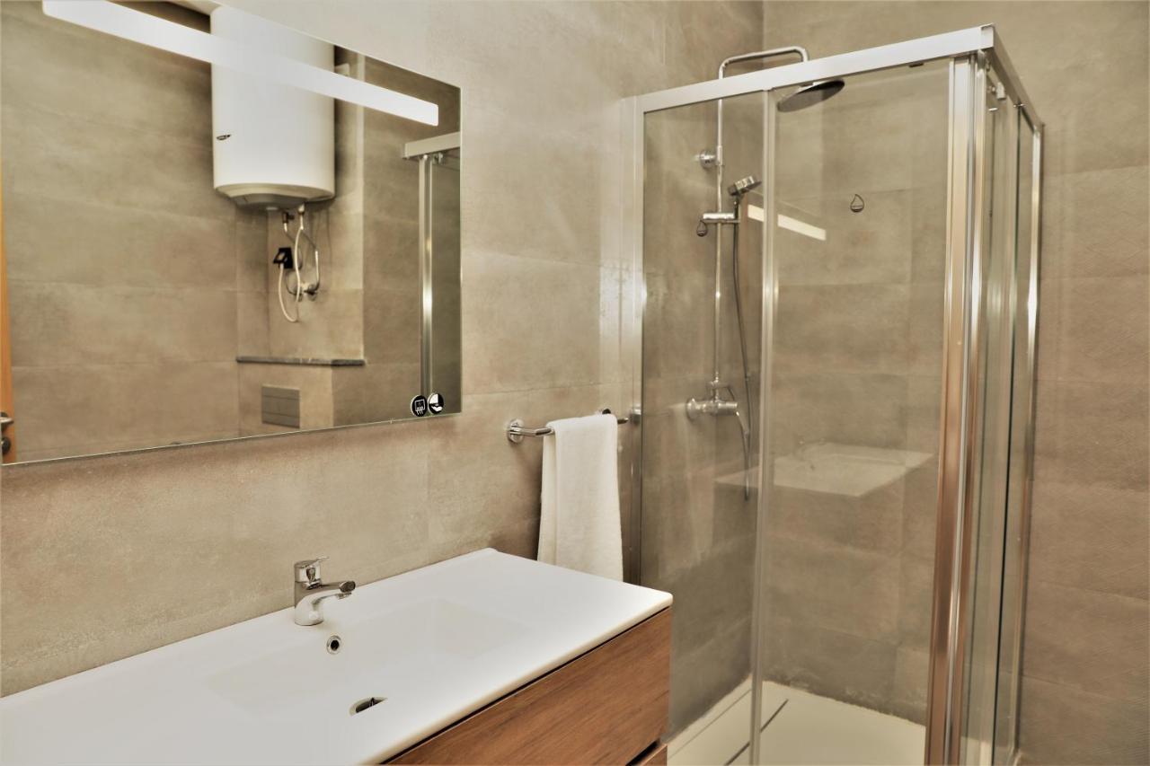 Apartamento com 1 Quarto
