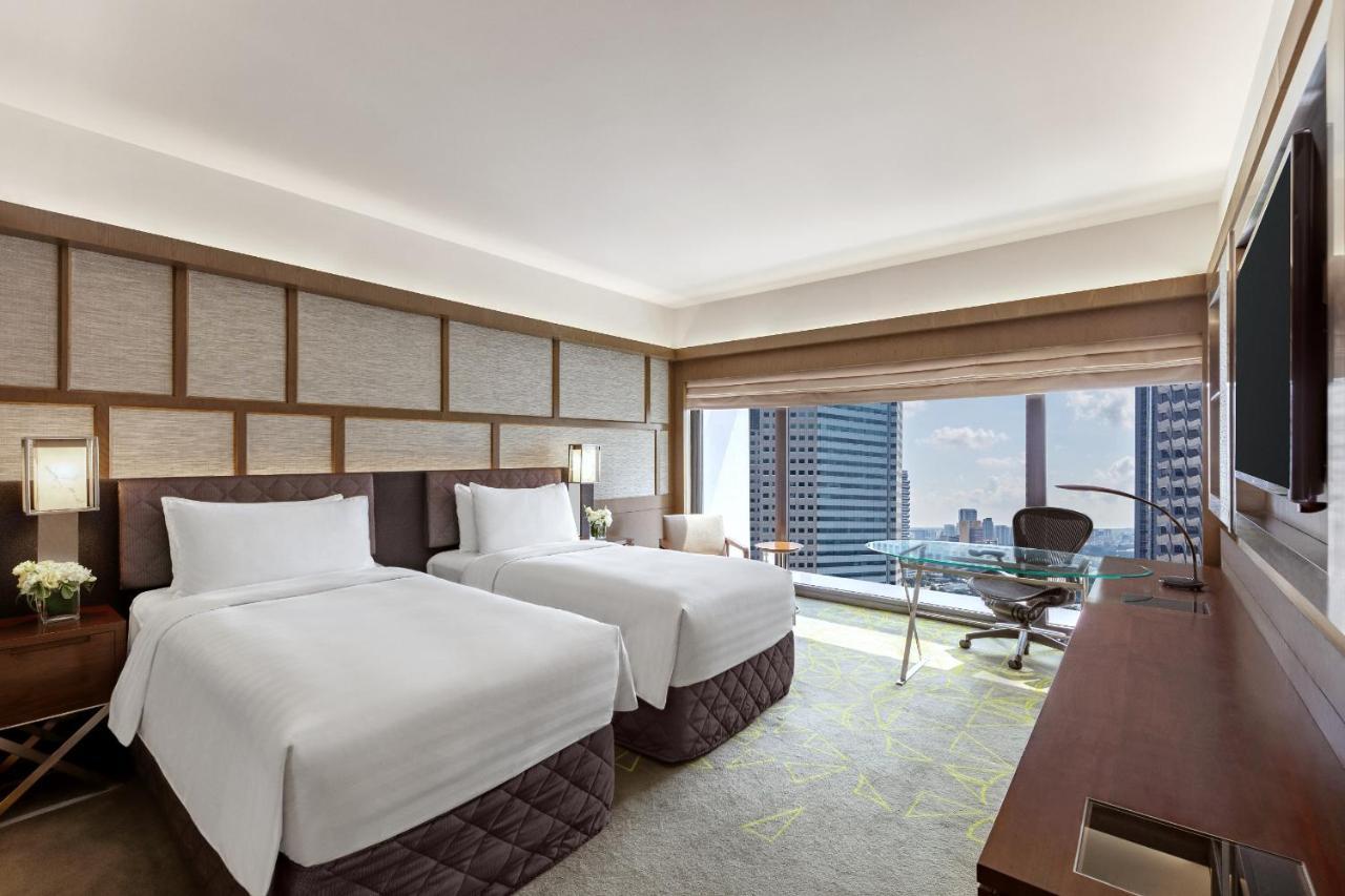 Deluxe Panoramic 02 Bedrooms, Connecting Rooms, High Floor, City View