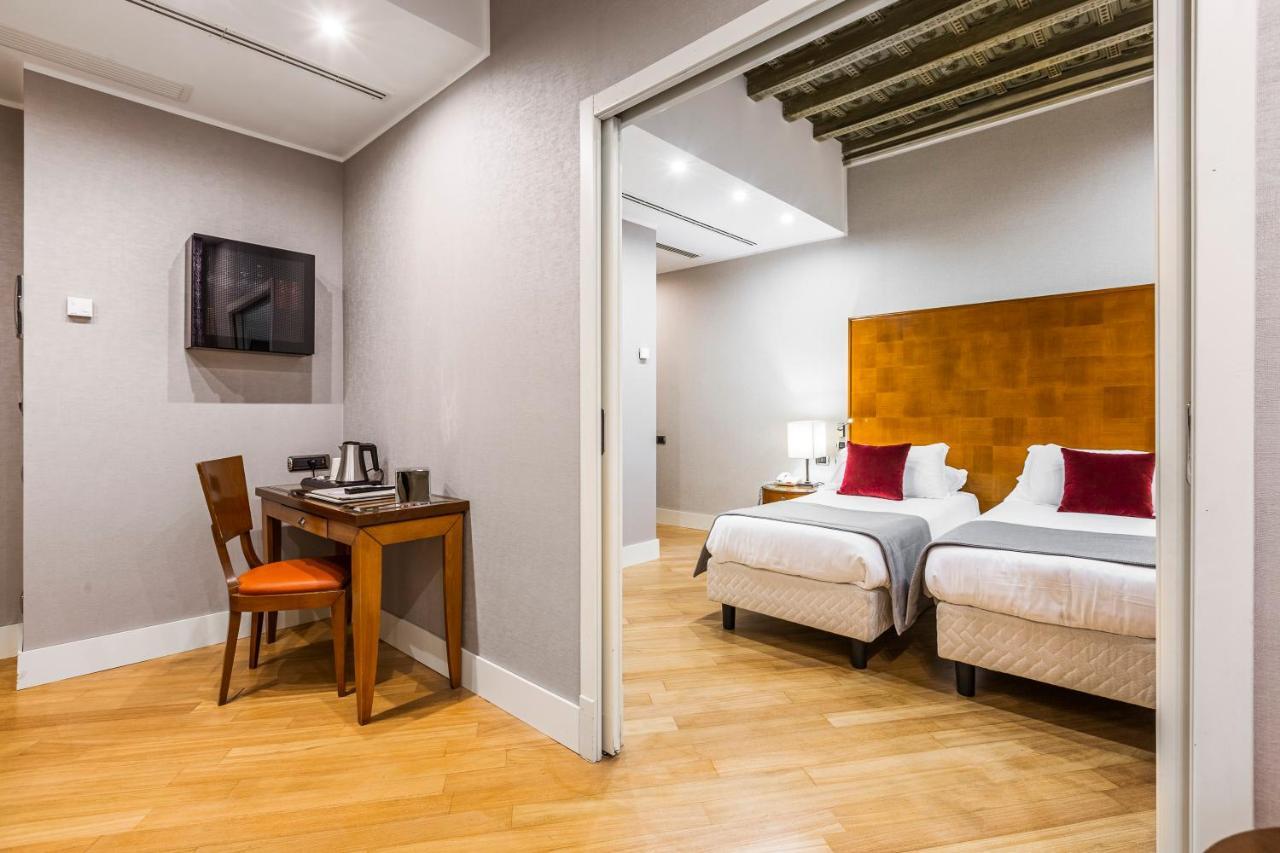 Junior Suite,1643756242:JPEG
